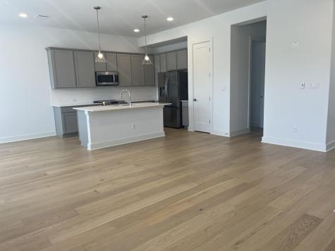 2050 Lohmans Spur Lakeway TX 78734