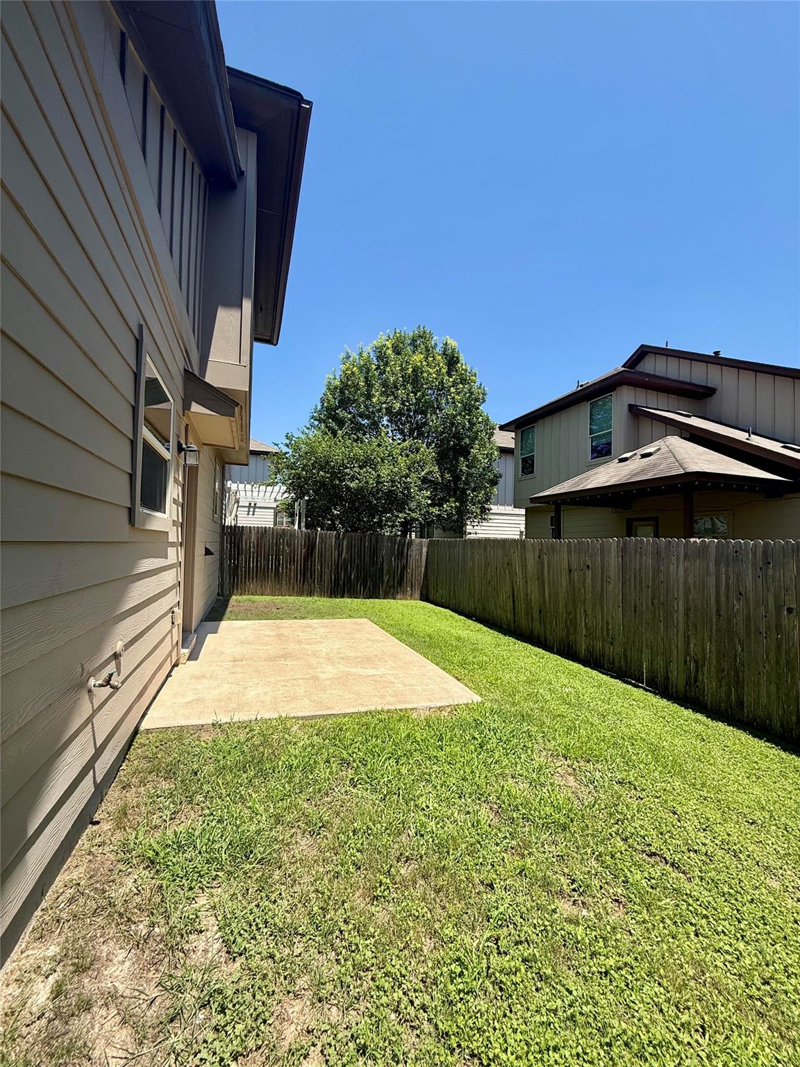907 Sleepy Dell Lane Austin TX 78748