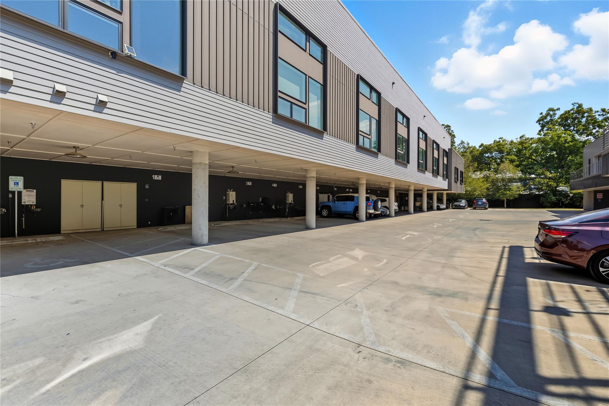 49 Navasota Street Austin TX 78702