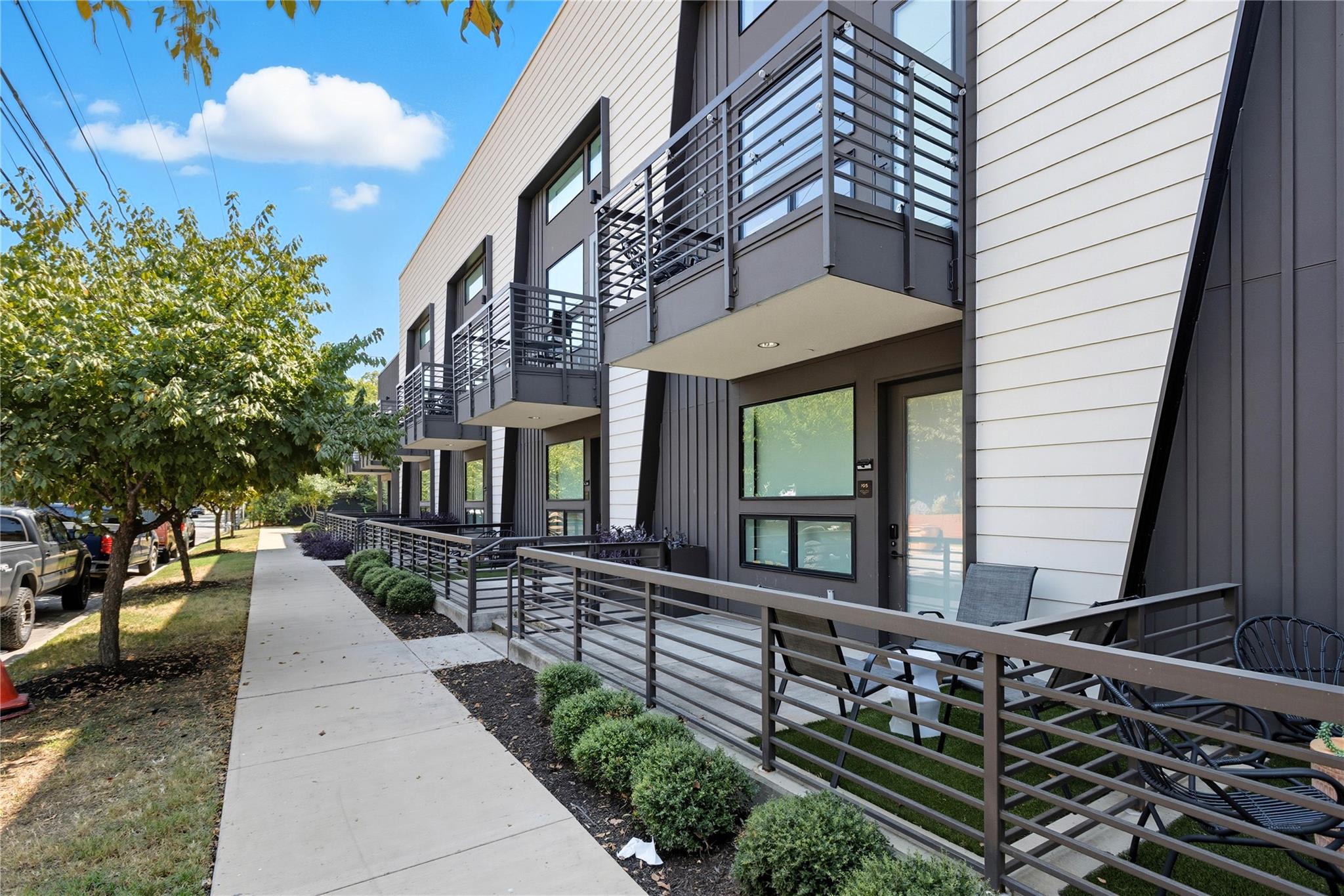 49 Navasota Street Austin TX 78702