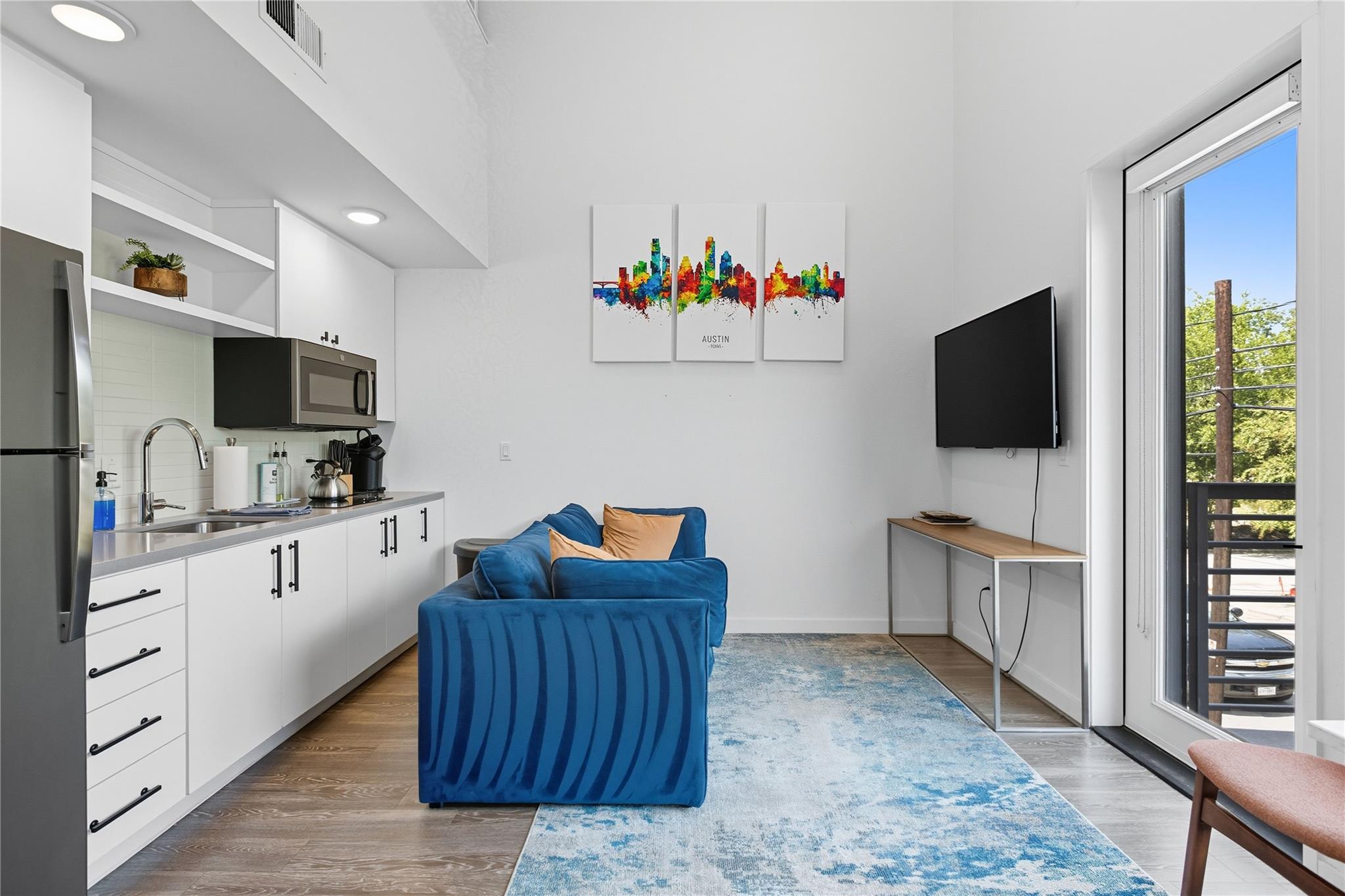 49 Navasota Street Austin TX 78702