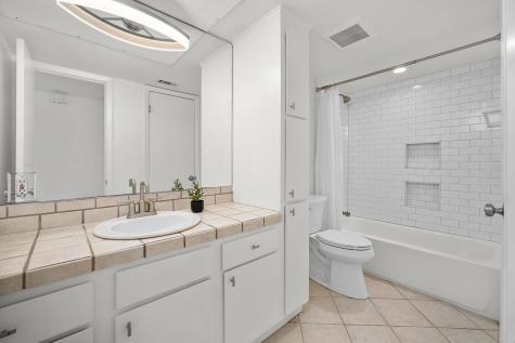 2104 Cullen Avenue Austin TX 78757