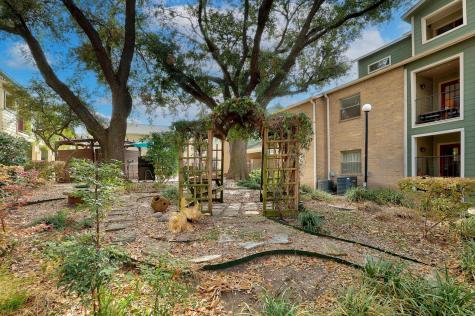 2104 Cullen Avenue Austin TX 78757