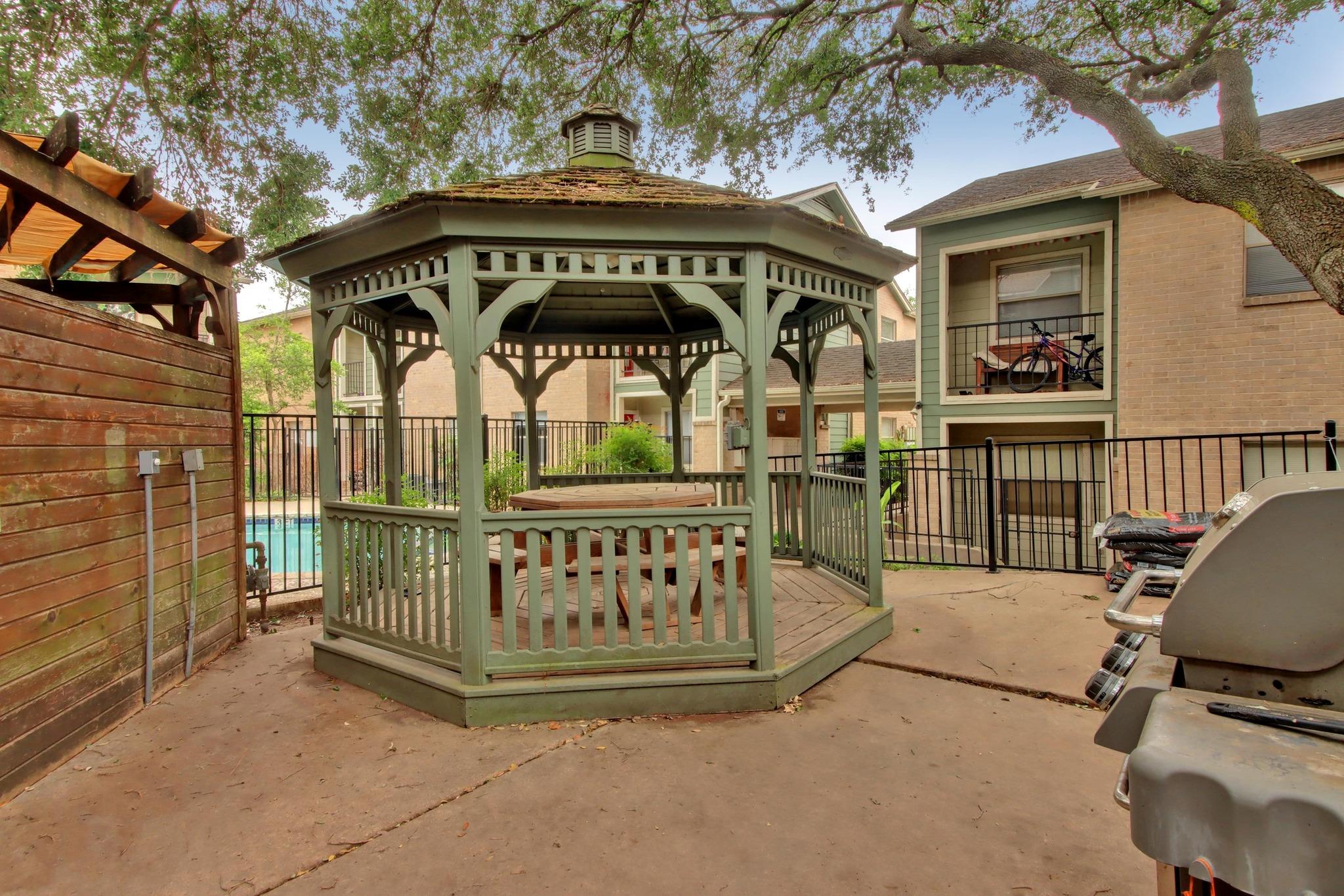 2104 Cullen Avenue Austin TX 78757