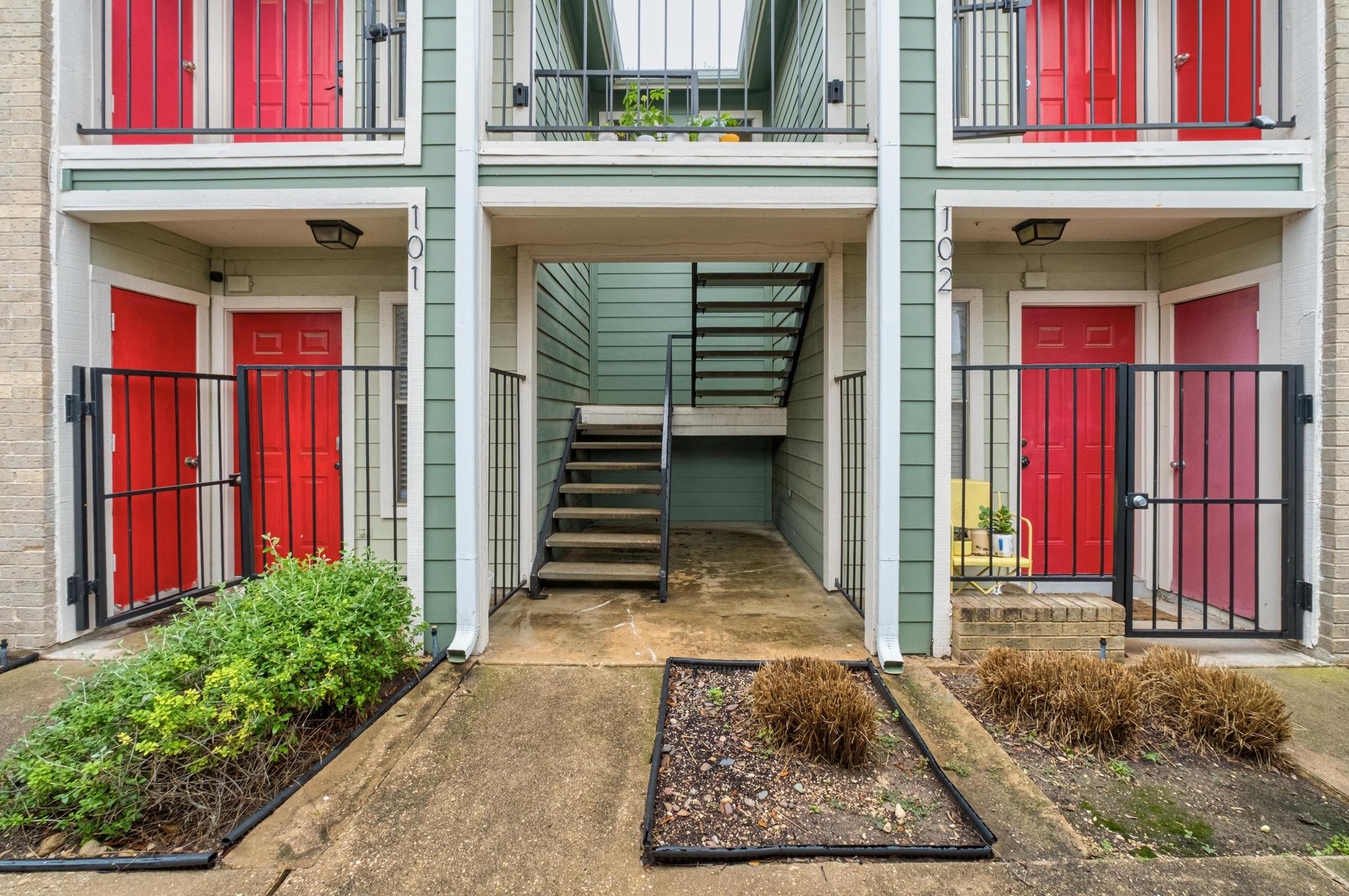 2104 Cullen Avenue Austin TX 78757