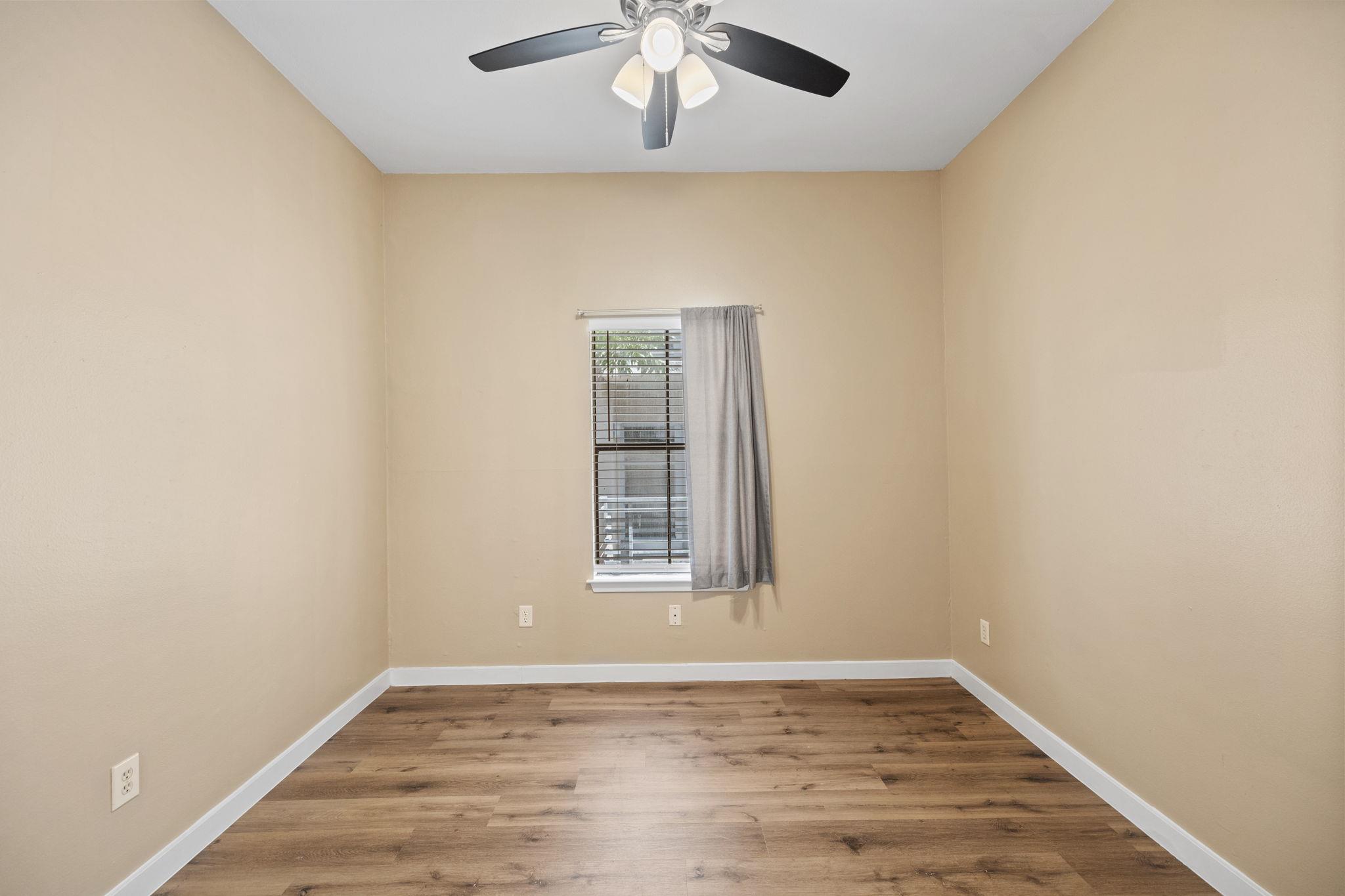 712 Graham Place Austin TX 78705