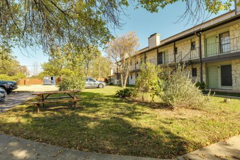 4307 1st Street S Austin TX 78745
