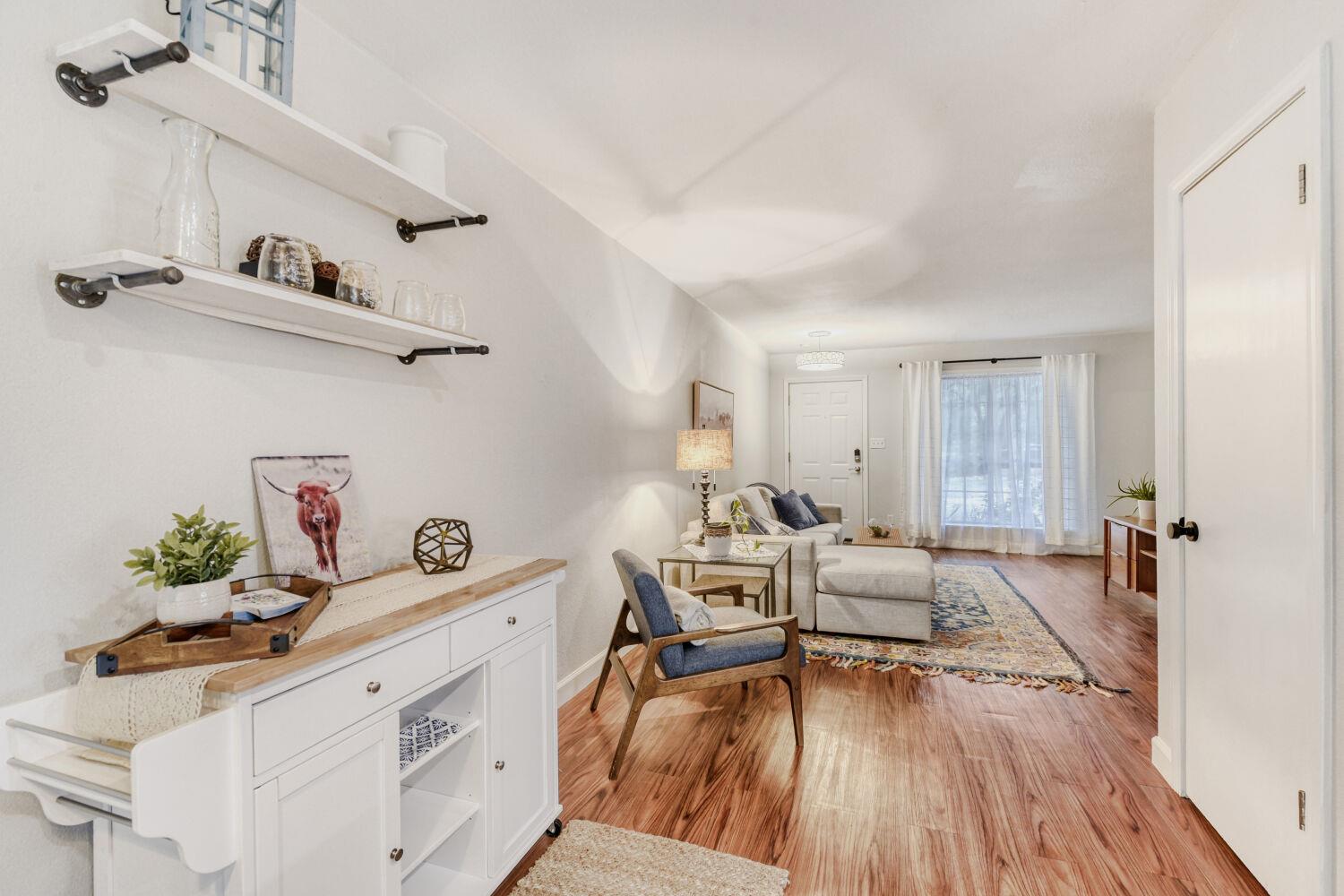 1912 Lightsey Road Austin TX 78704