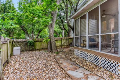 1912 Lightsey Road Austin TX 78704