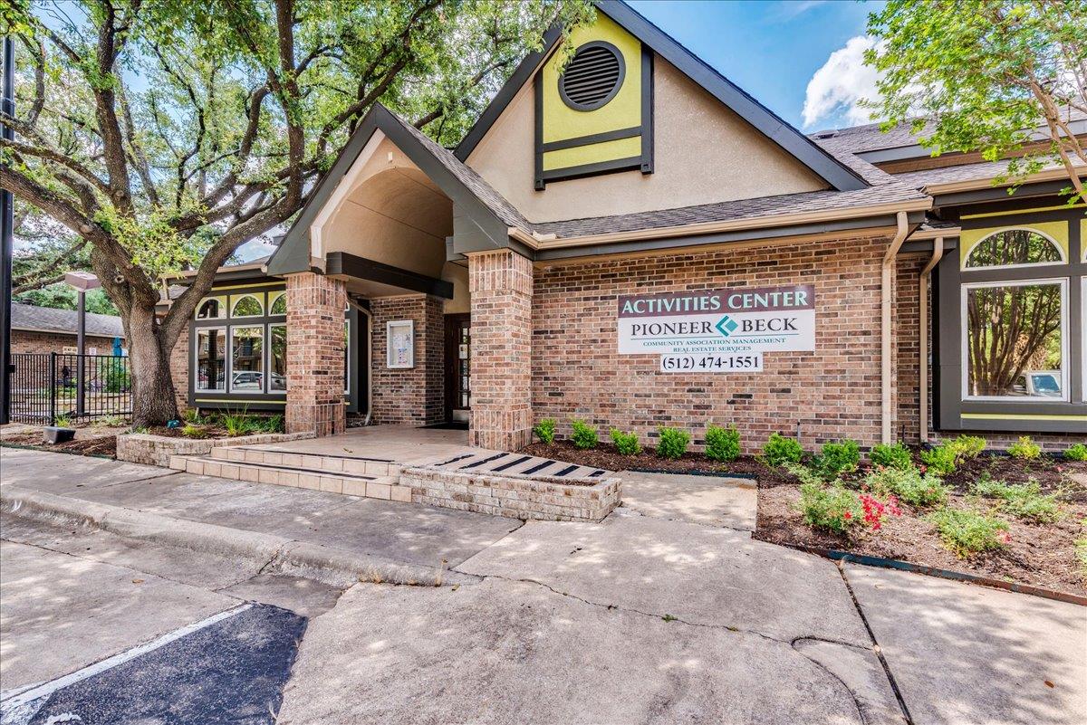 7685 Northcross Drive Austin TX 78757