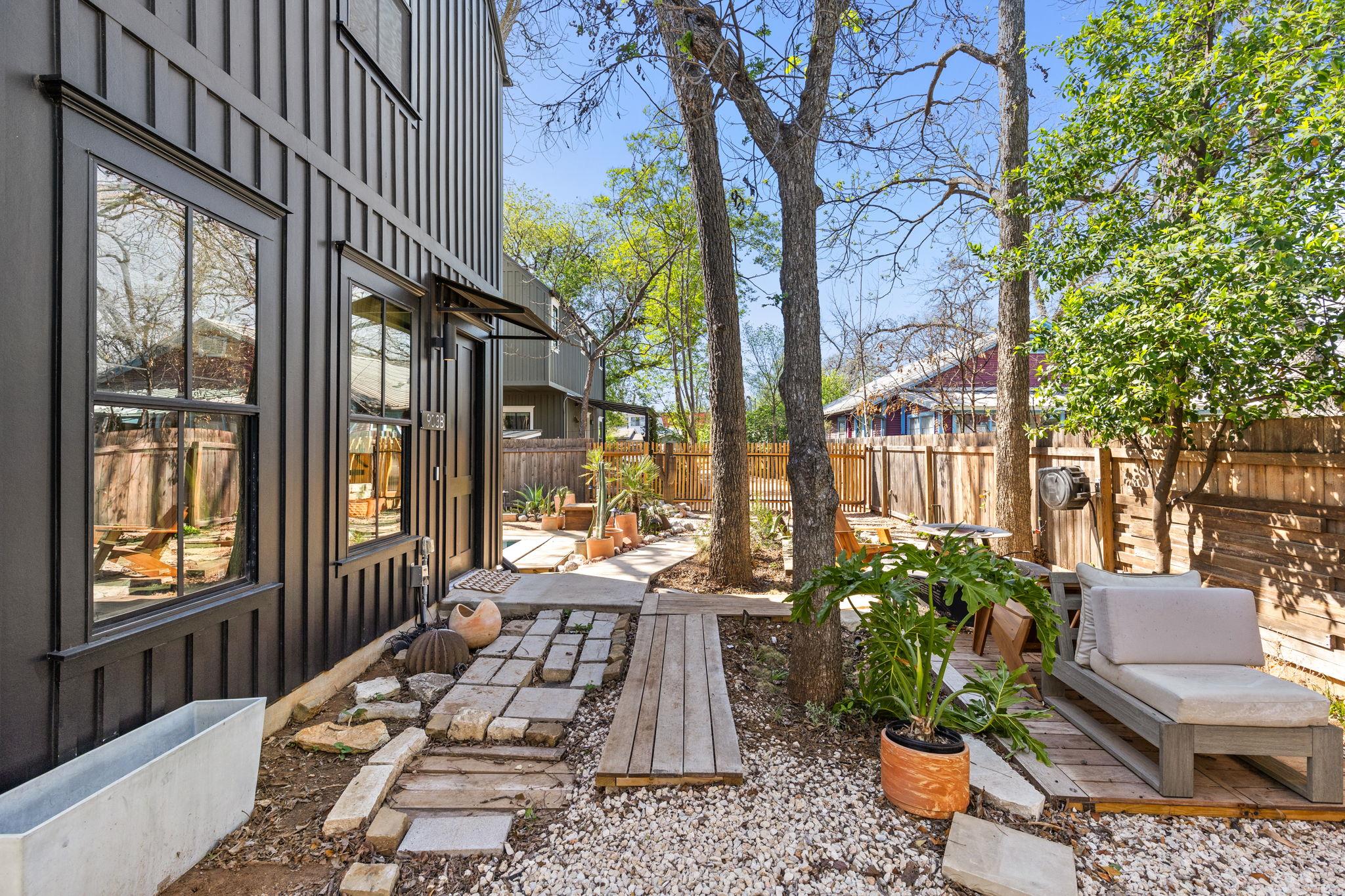 903 Mansell Avenue Austin TX 78702