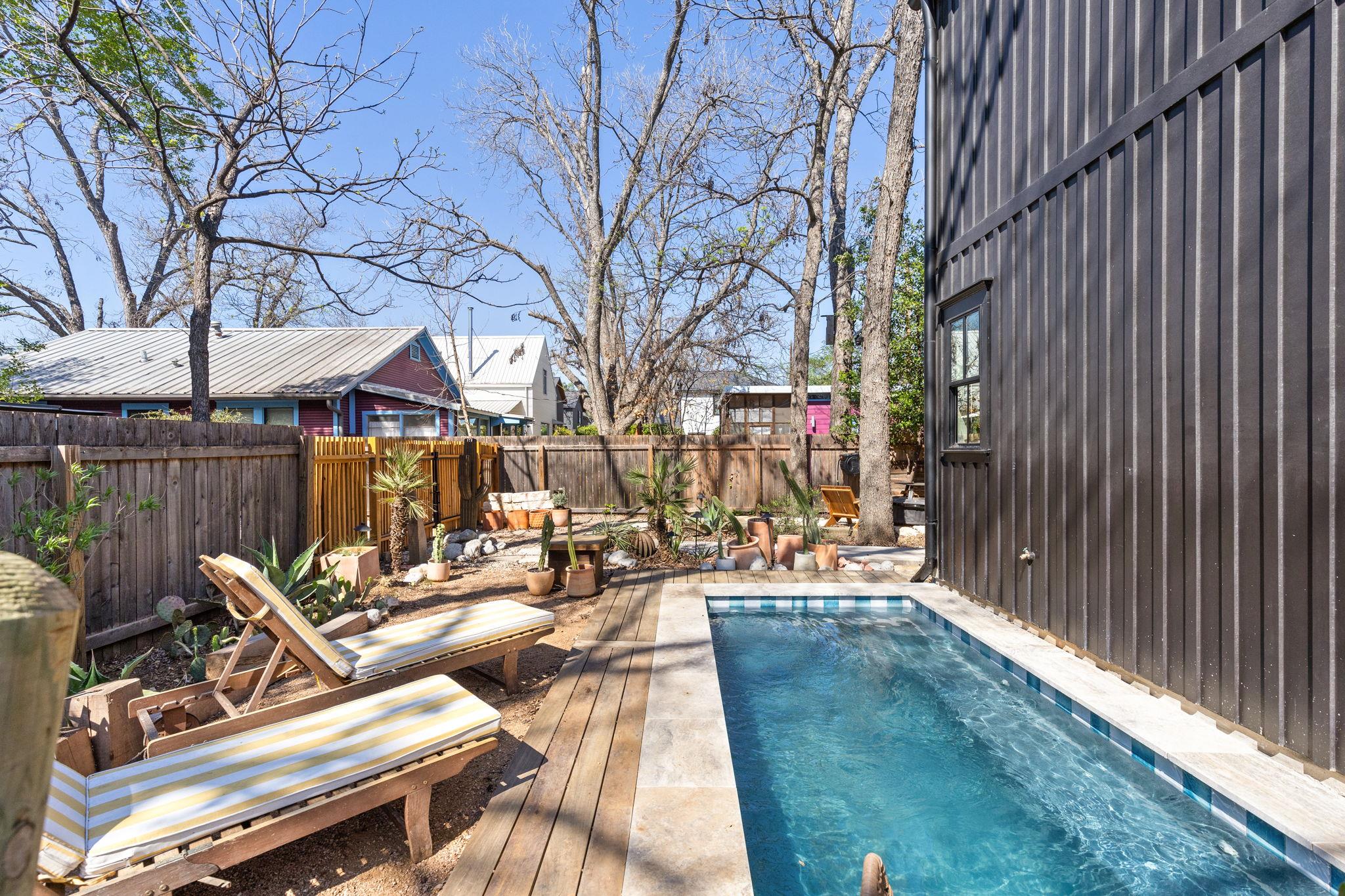 903 Mansell Avenue Austin TX 78702