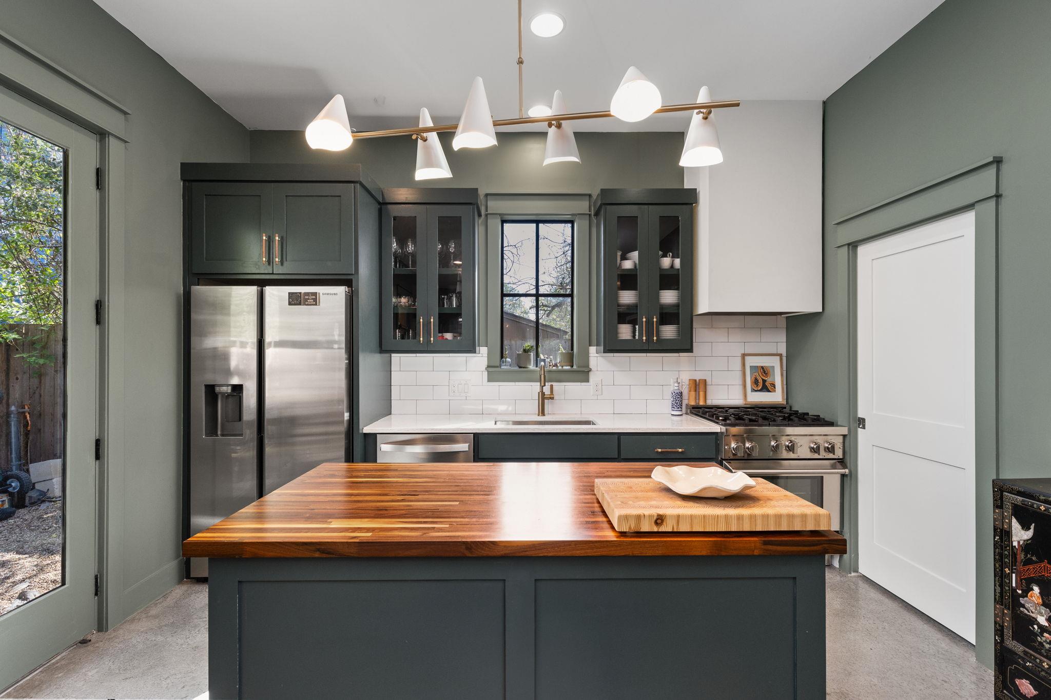 903 Mansell Avenue Austin TX 78702