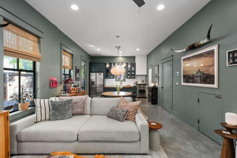 903 Mansell Avenue Austin TX 78702