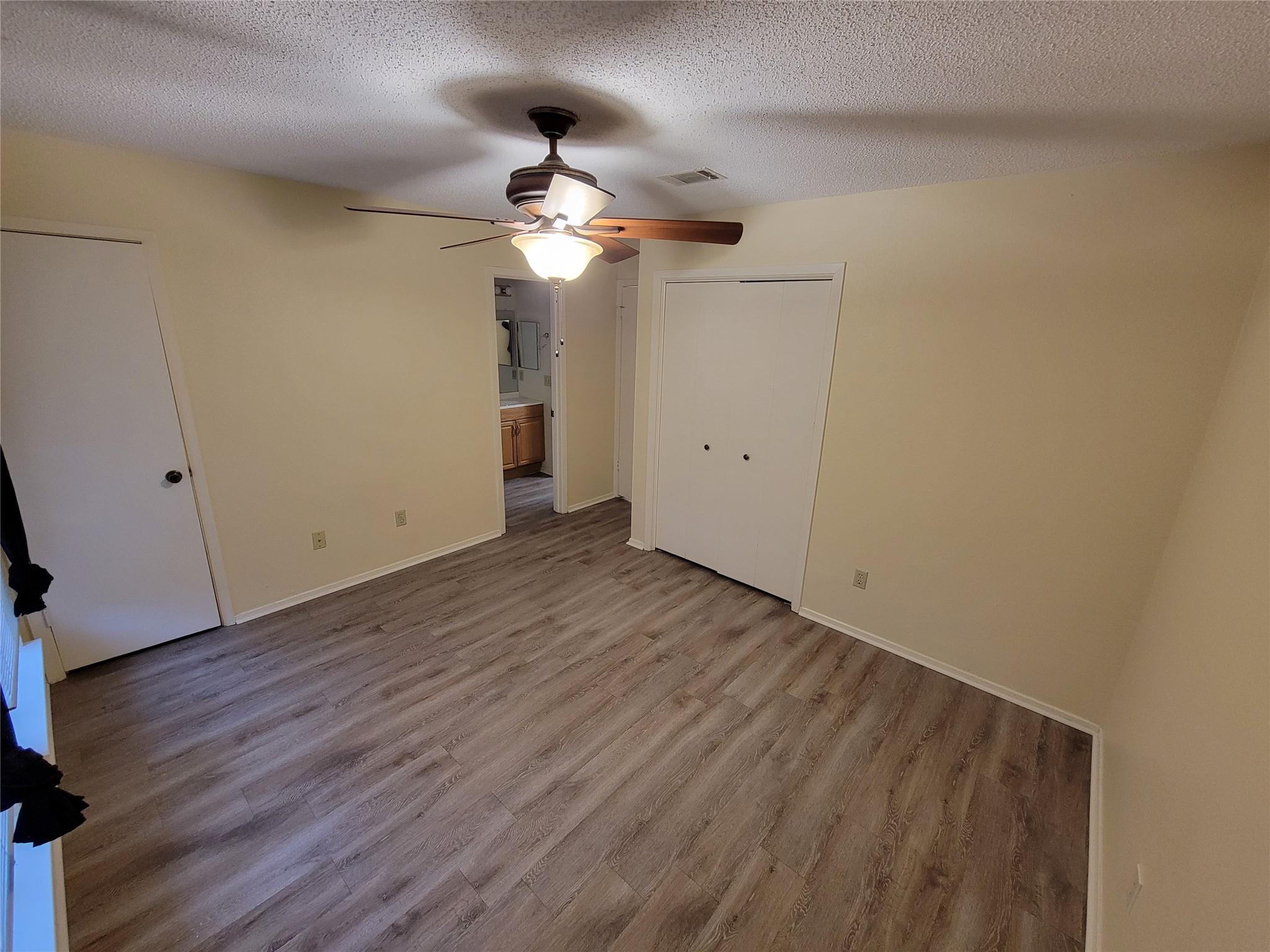 1015 E Yager Lane Austin TX 78753