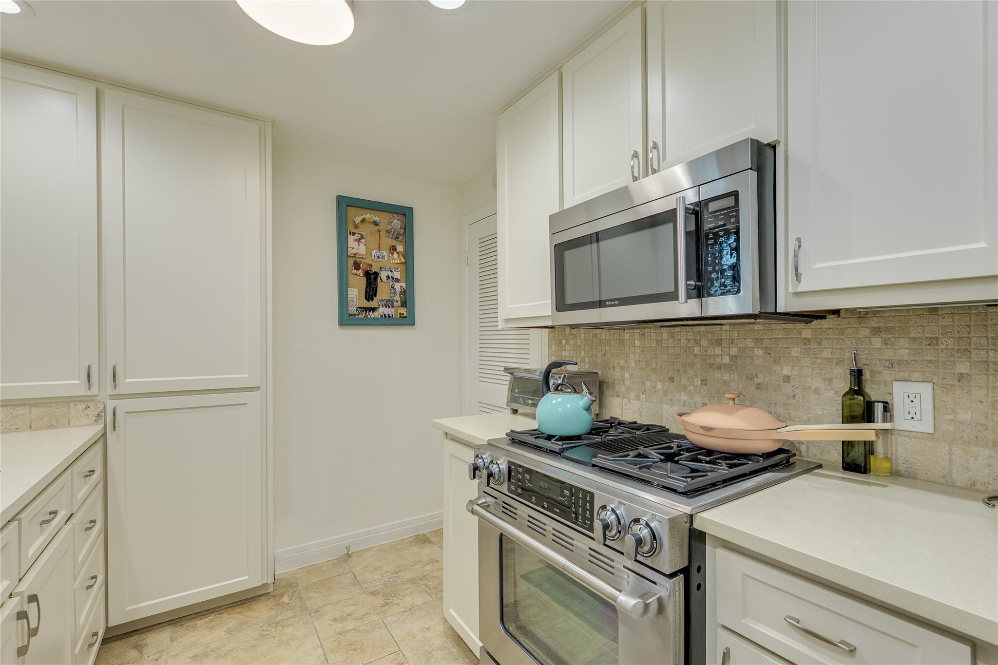1735 Spyglass Drive Austin TX 78746