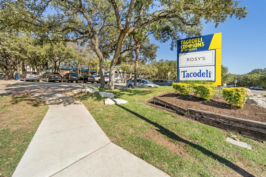 1735 Spyglass Drive Austin TX 78746