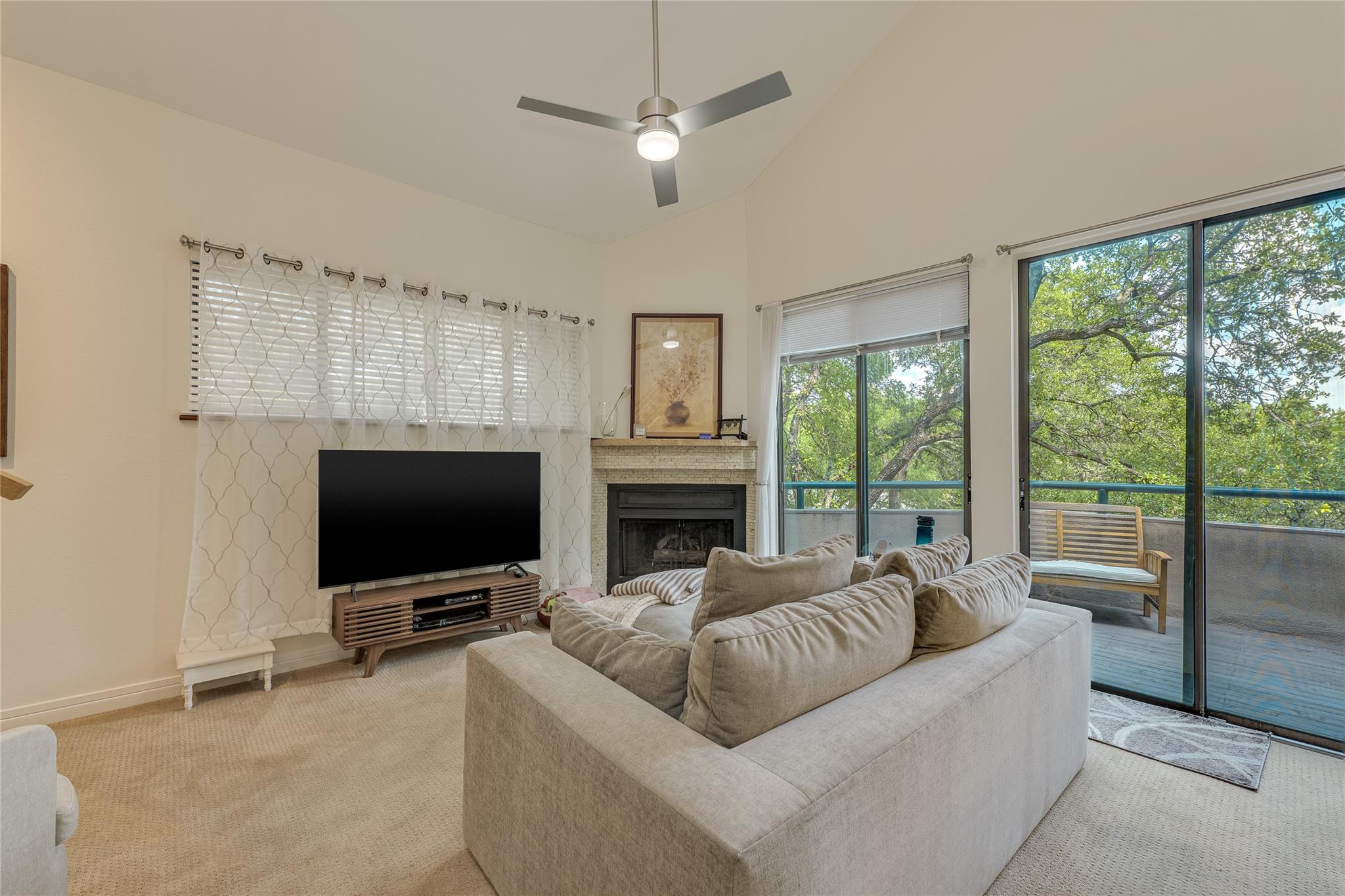 1735 Spyglass Drive Austin TX 78746
