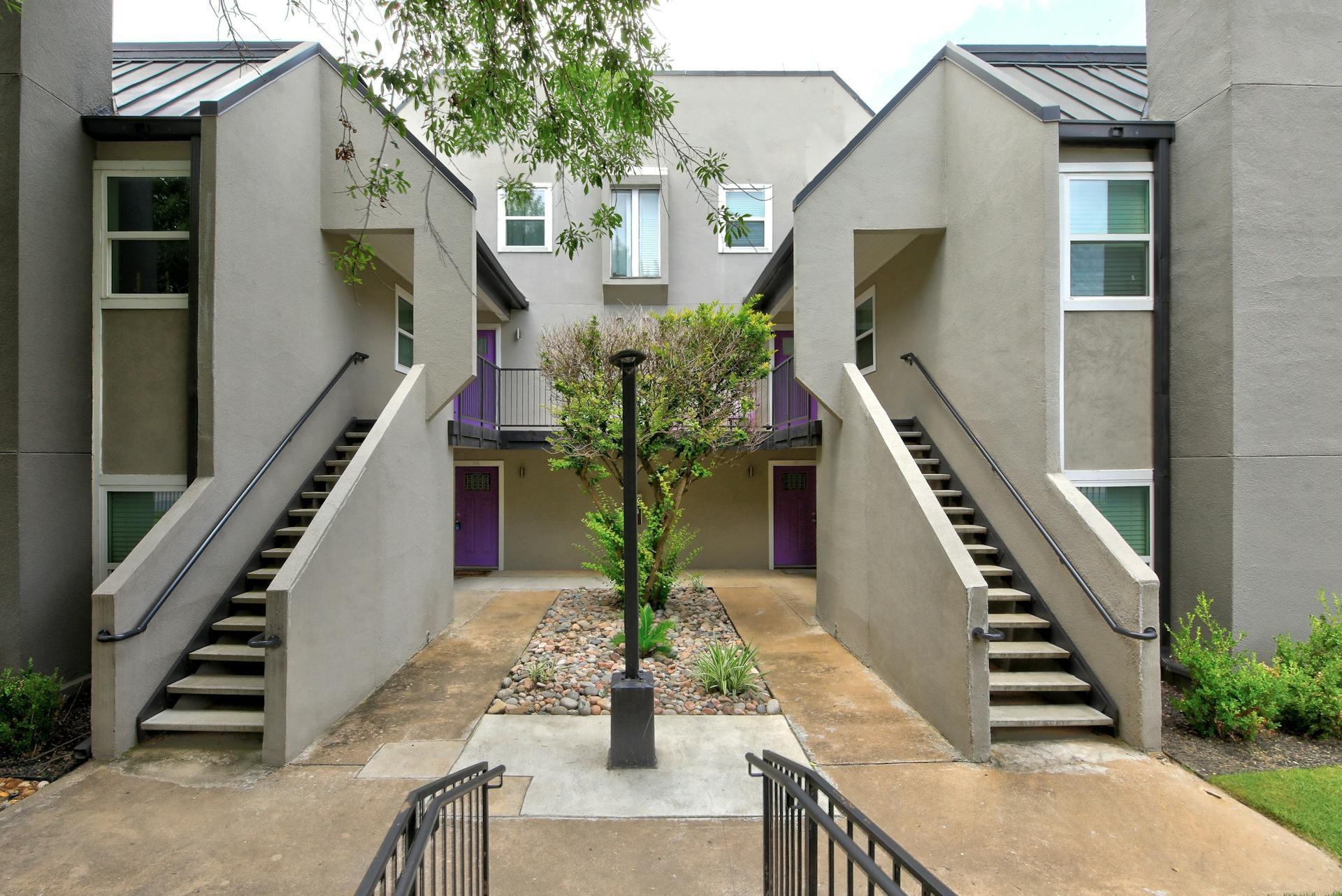 935 La Posada Drive Austin TX 78752