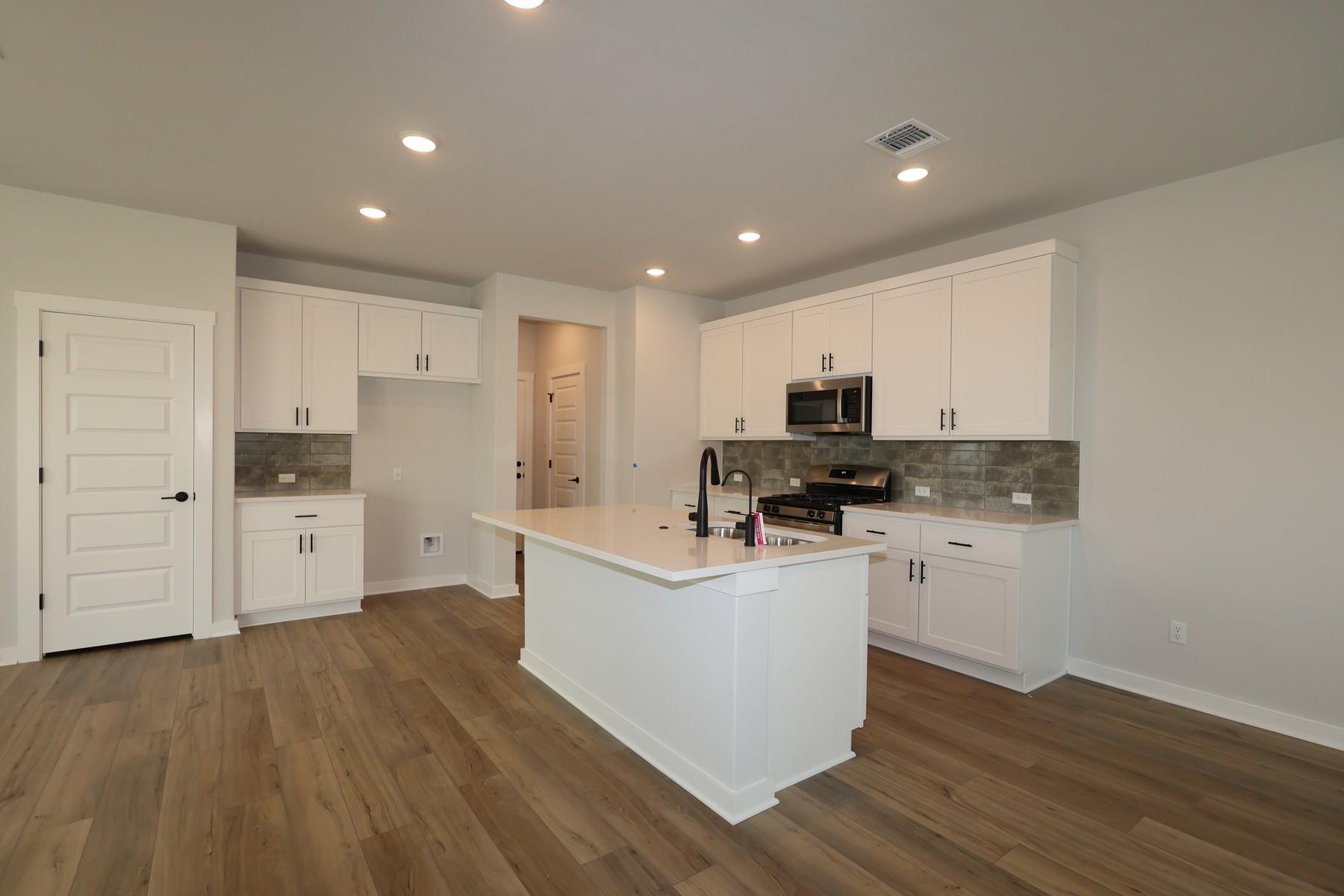 204 Marie Way Georgetown TX 78626