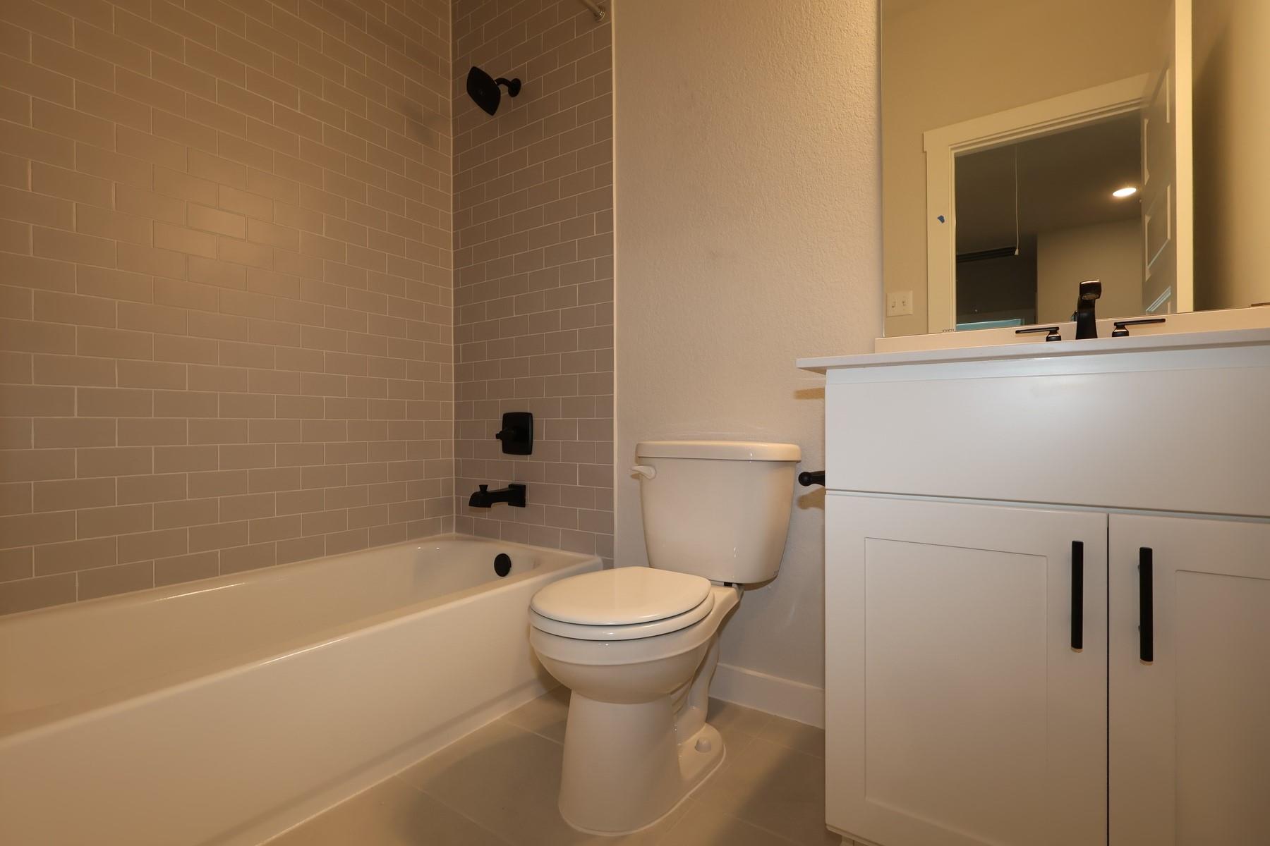 204 Marie Way Georgetown TX 78626