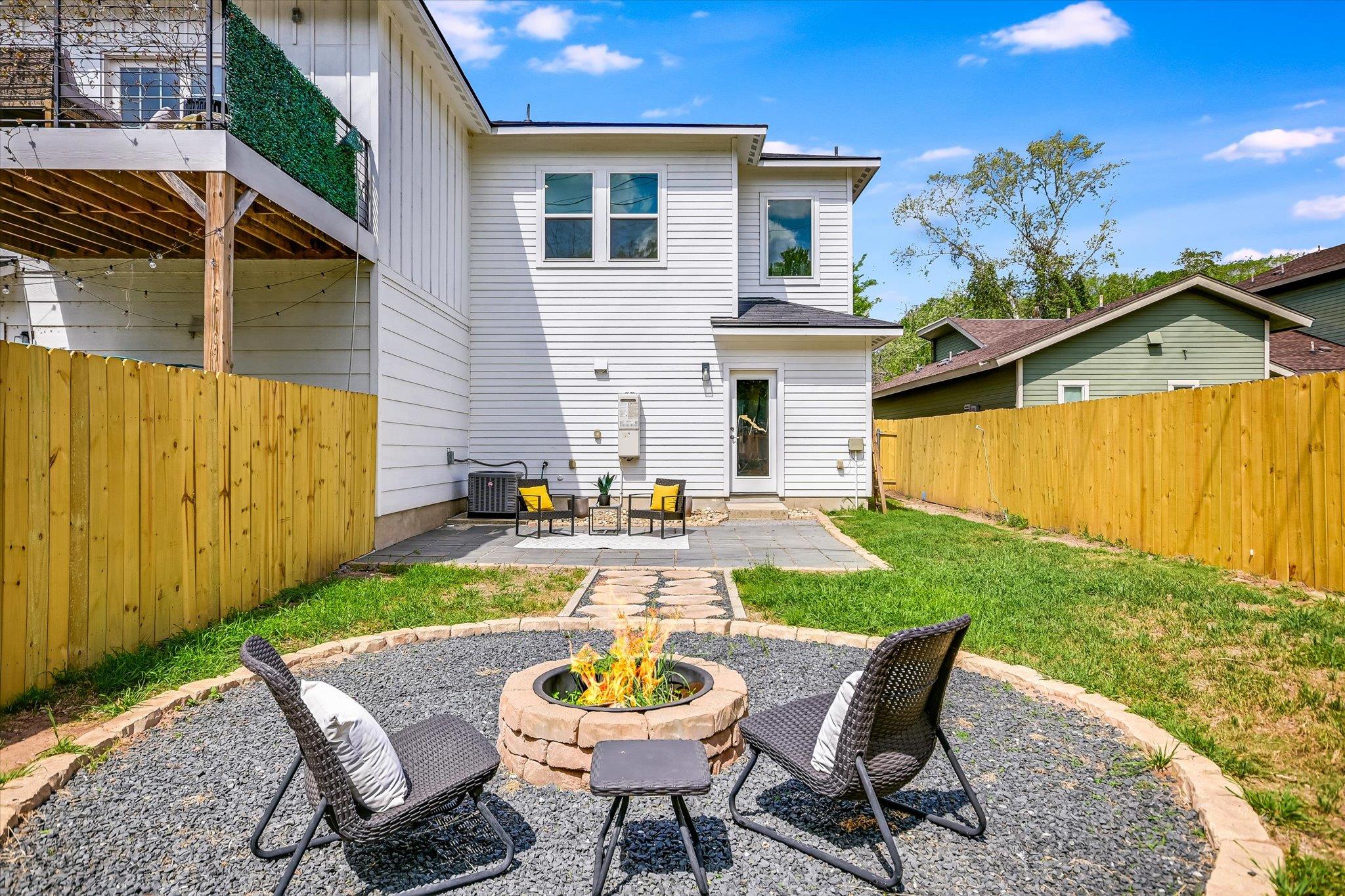 1121 Walton Lane Austin TX 78721