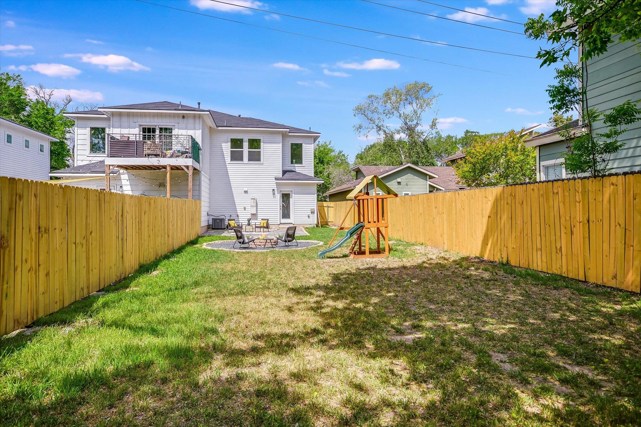 1121 Walton Lane Austin TX 78721