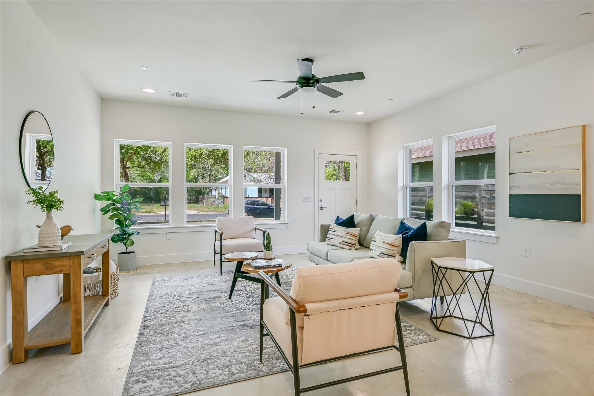 1121 Walton Lane Austin TX 78721