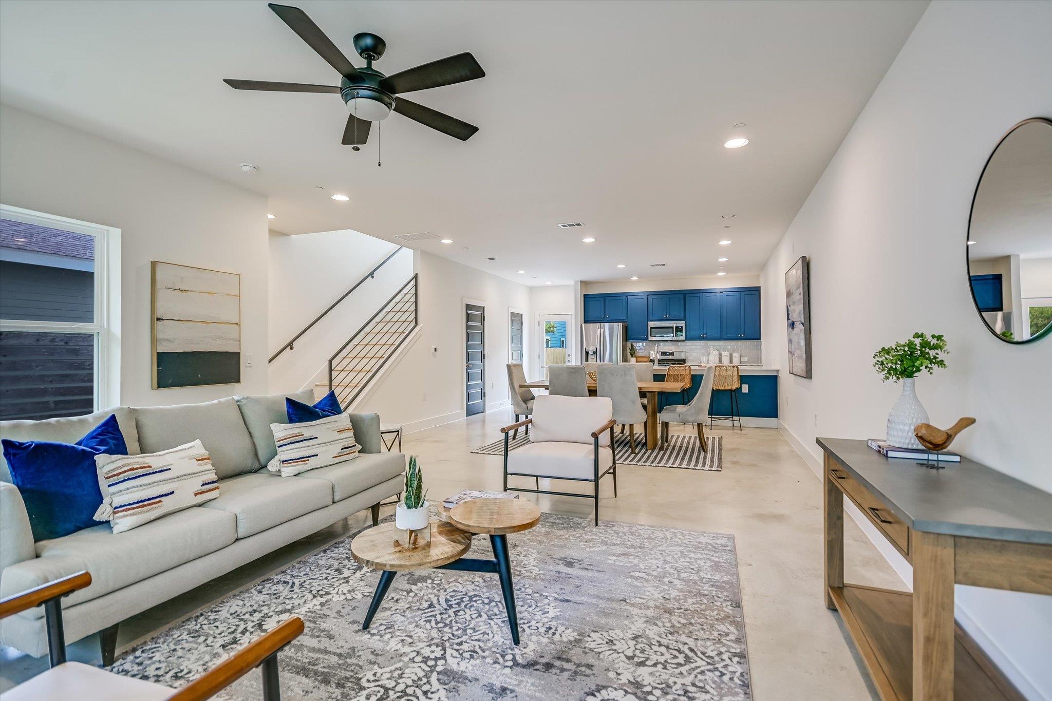 1121 Walton Lane Austin TX 78721