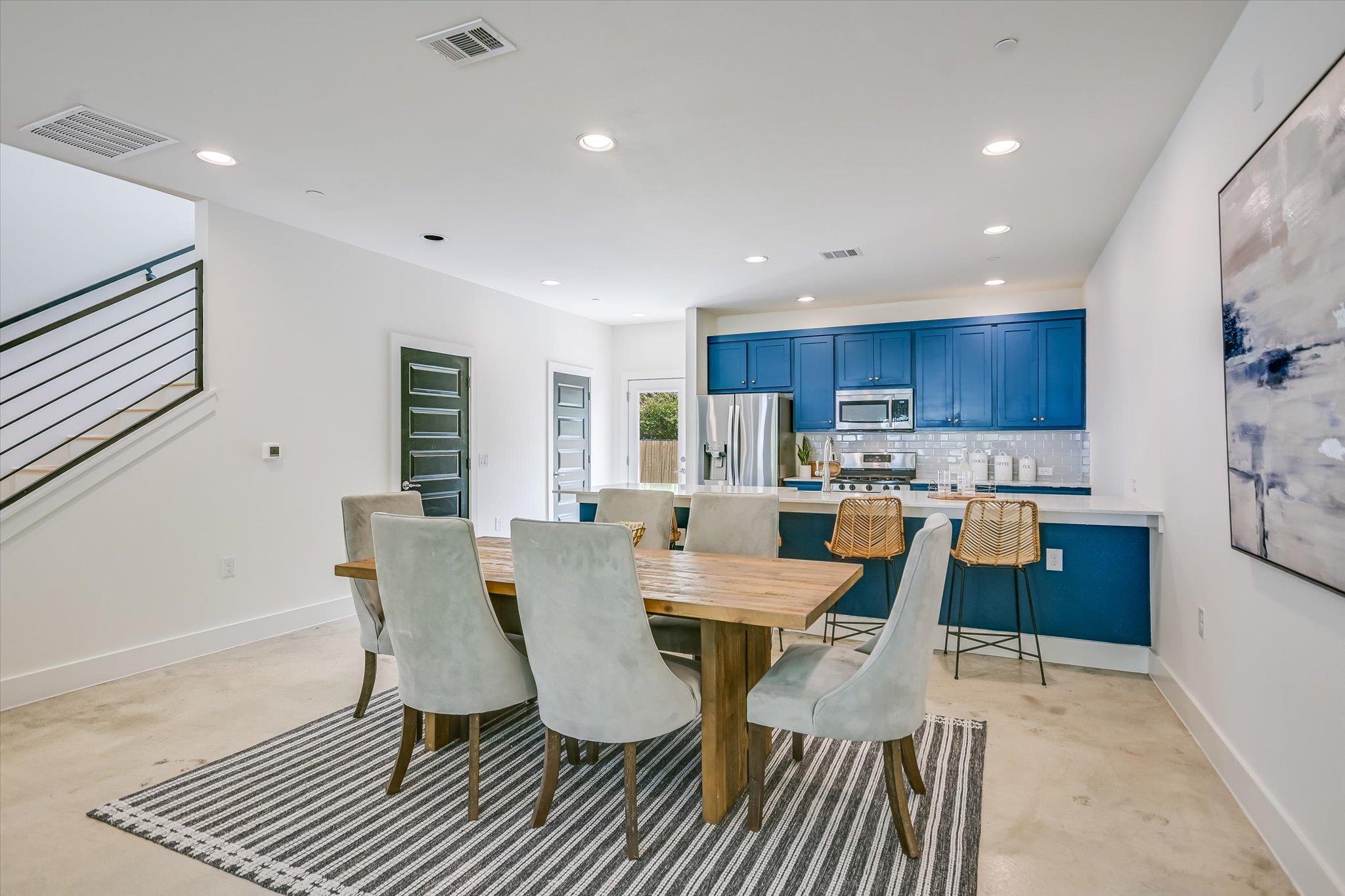 1121 Walton Lane Austin TX 78721