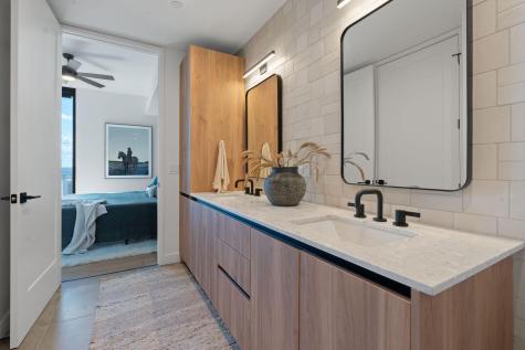 84 East Avenue Austin TX 78701