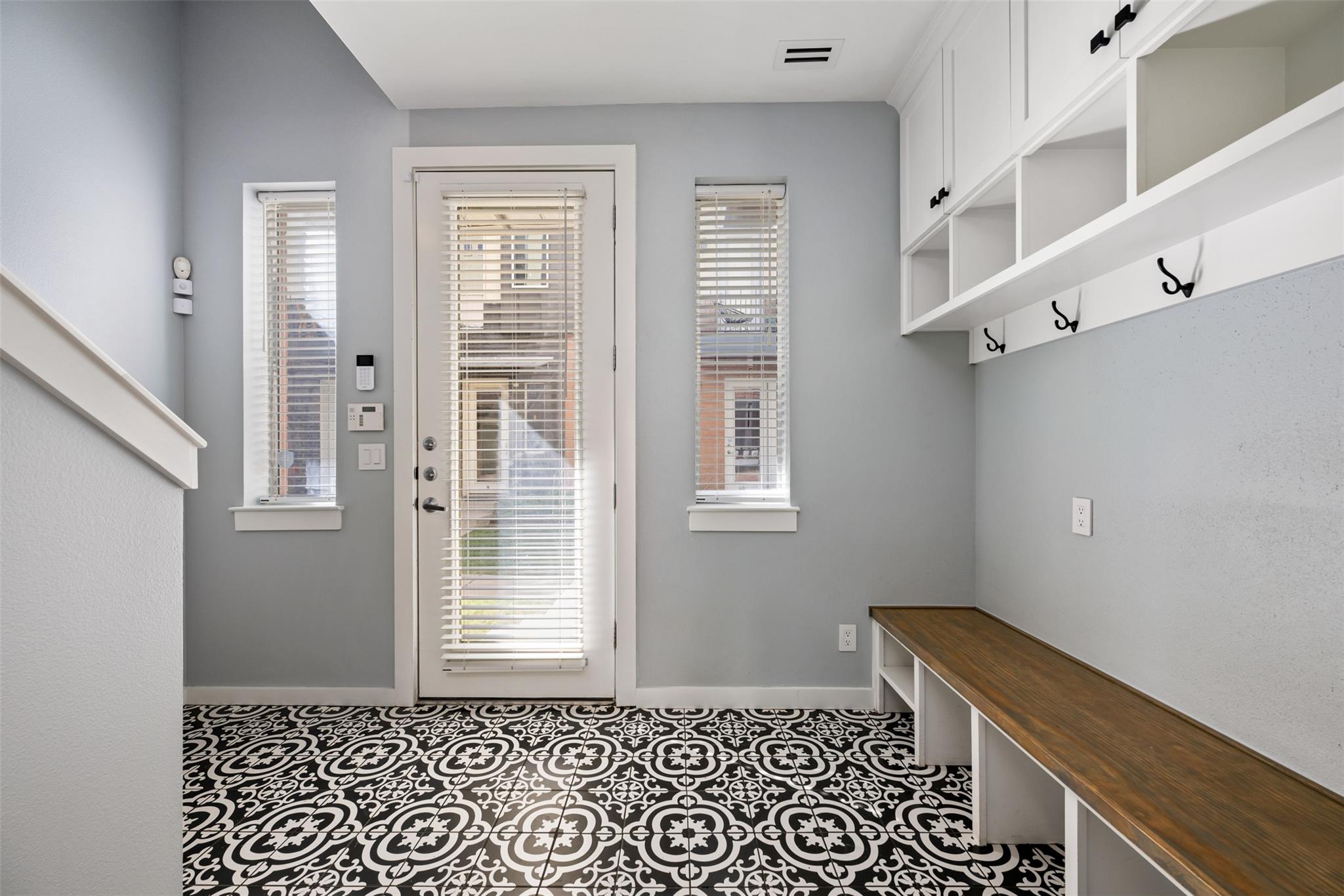 1209 Kinney Avenue Austin TX 78704