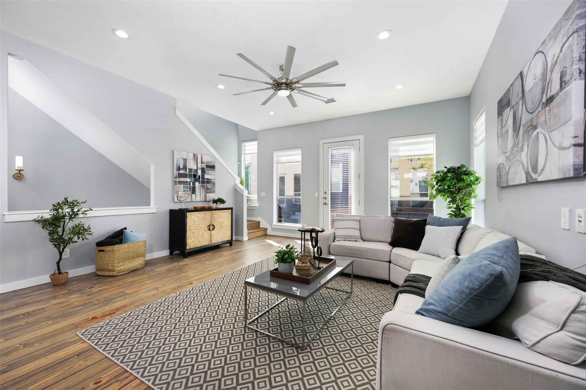 1209 Kinney Avenue Austin TX 78704