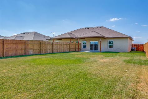 345 Navarro Way Seguin TX 78166