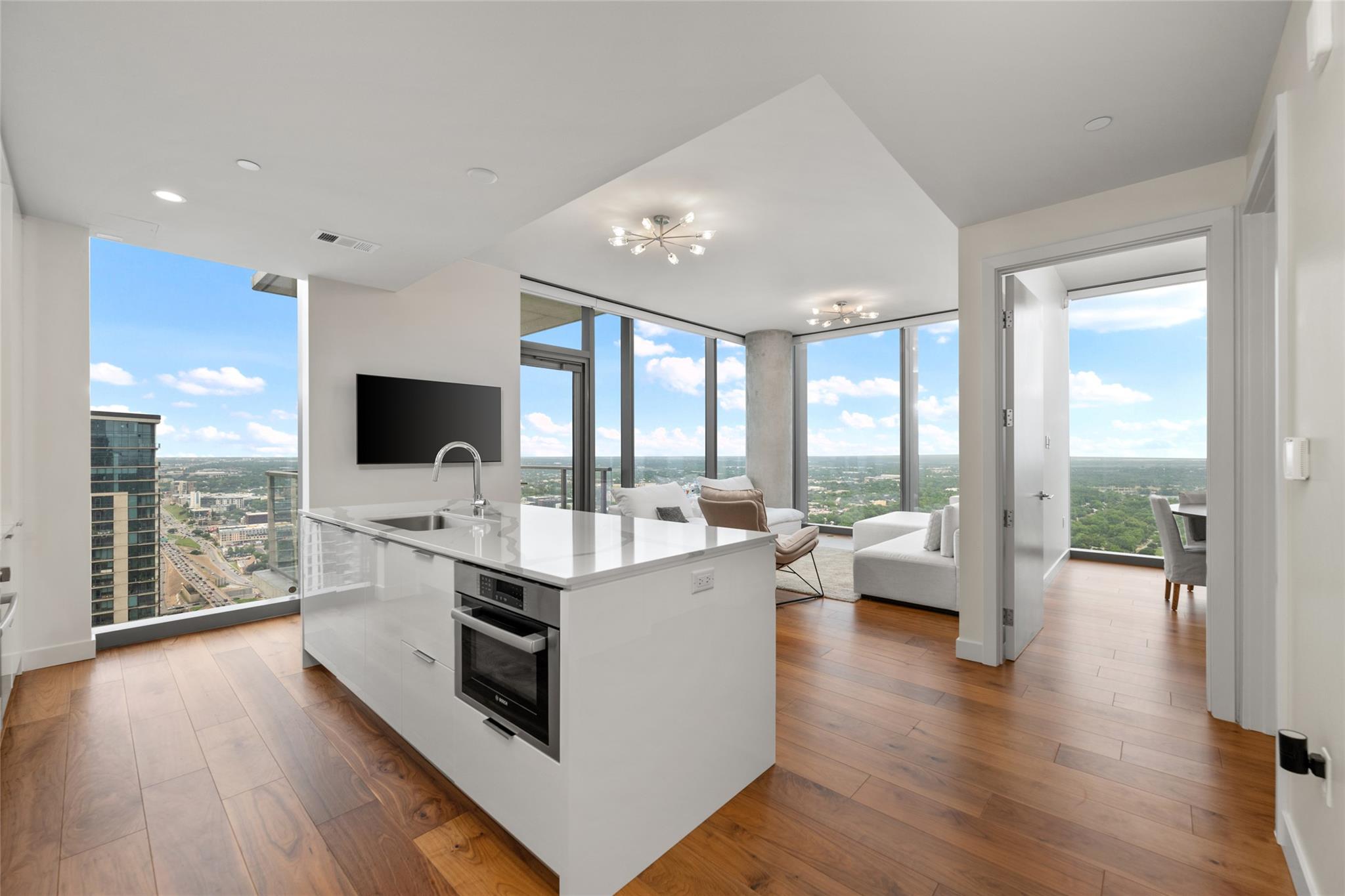 44 East Avenue Austin TX 78701