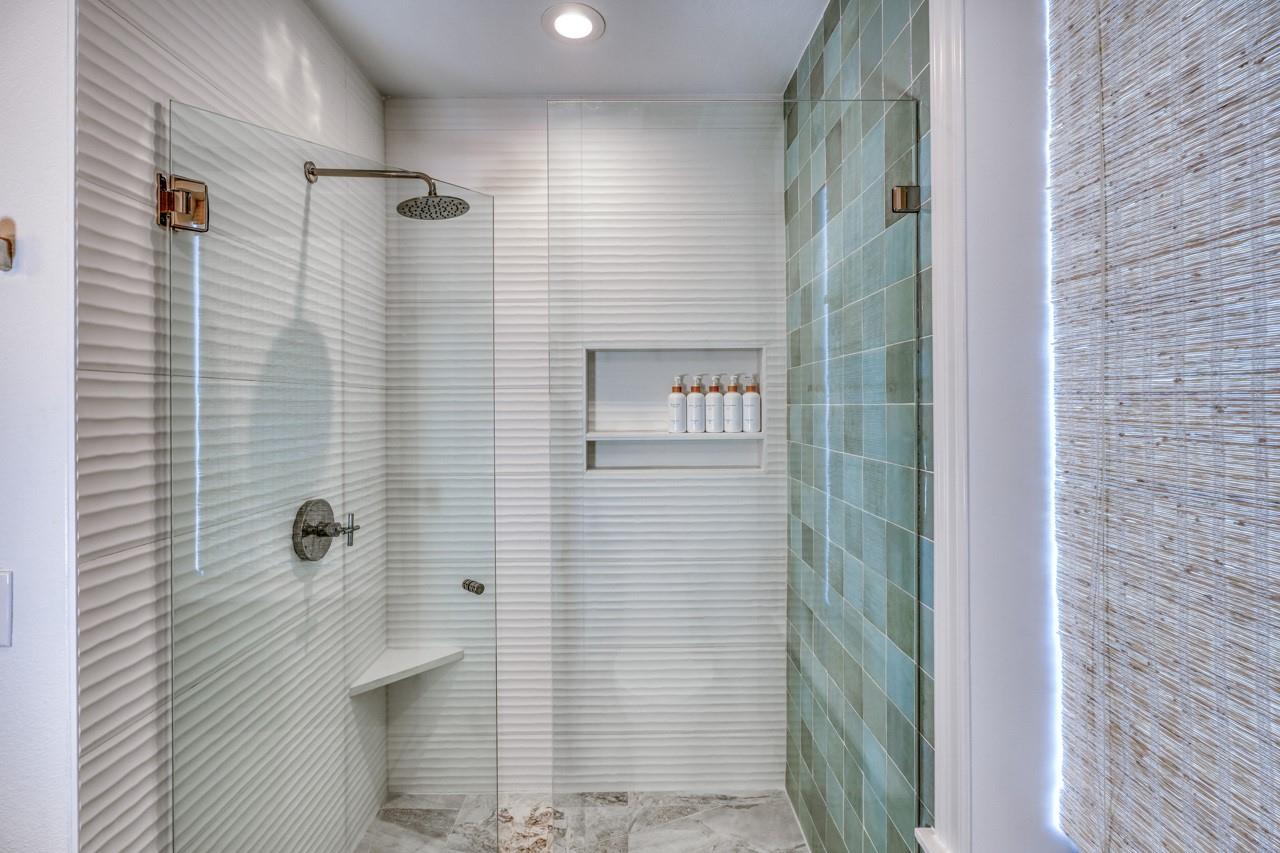 1001 The Cape Road Horseshoe Bay TX 78657