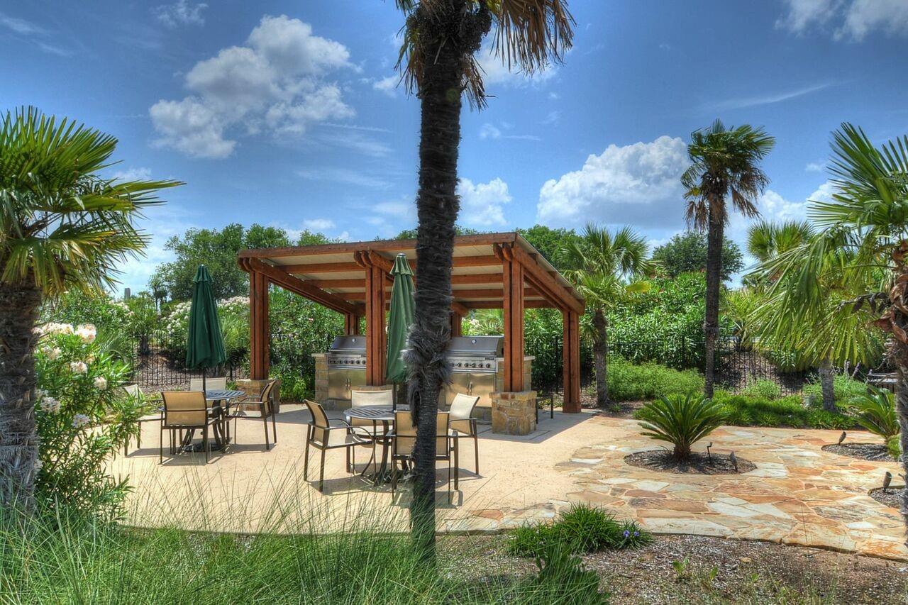 1001 The Cape Road Horseshoe Bay TX 78657