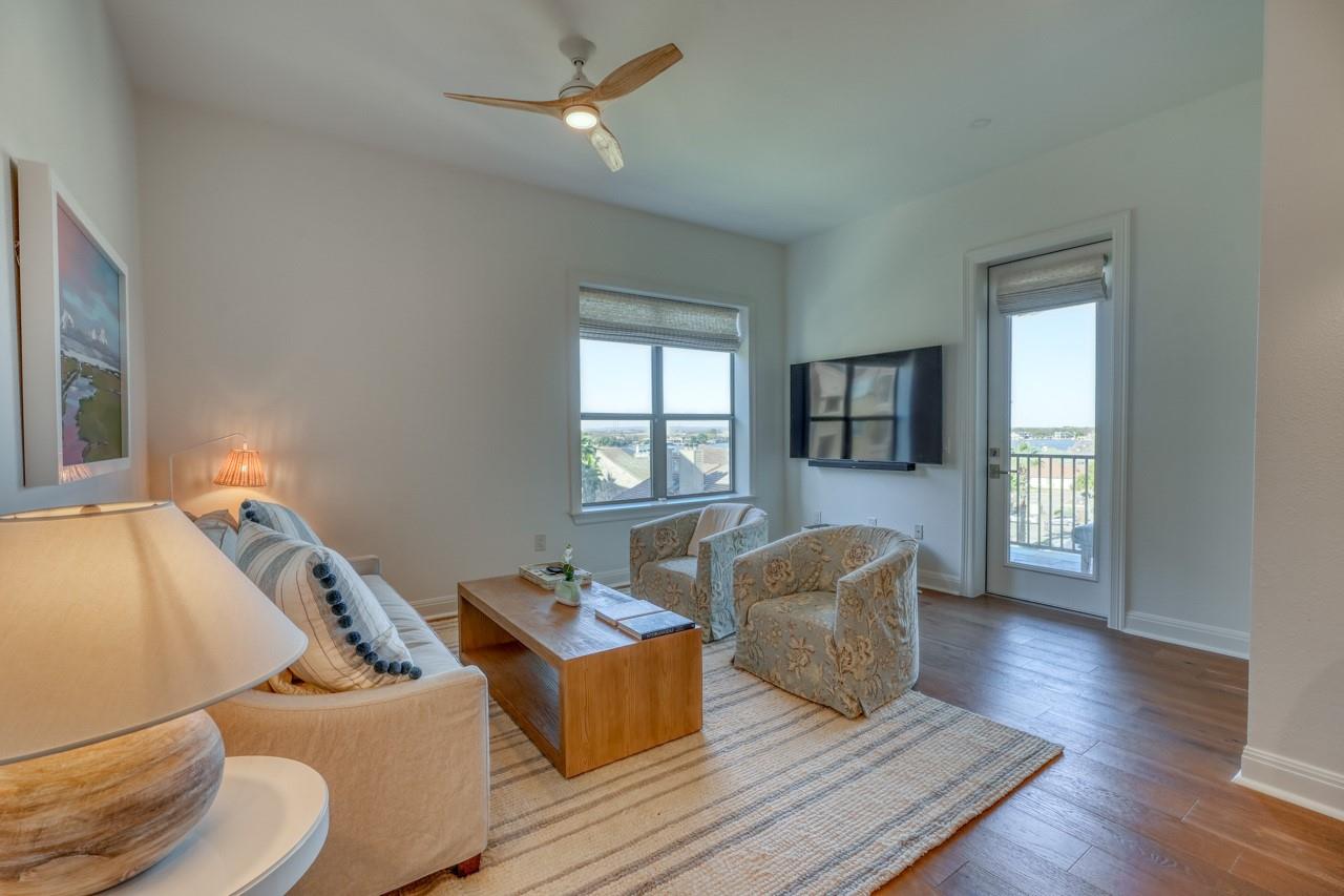 1001 The Cape Road Horseshoe Bay TX 78657