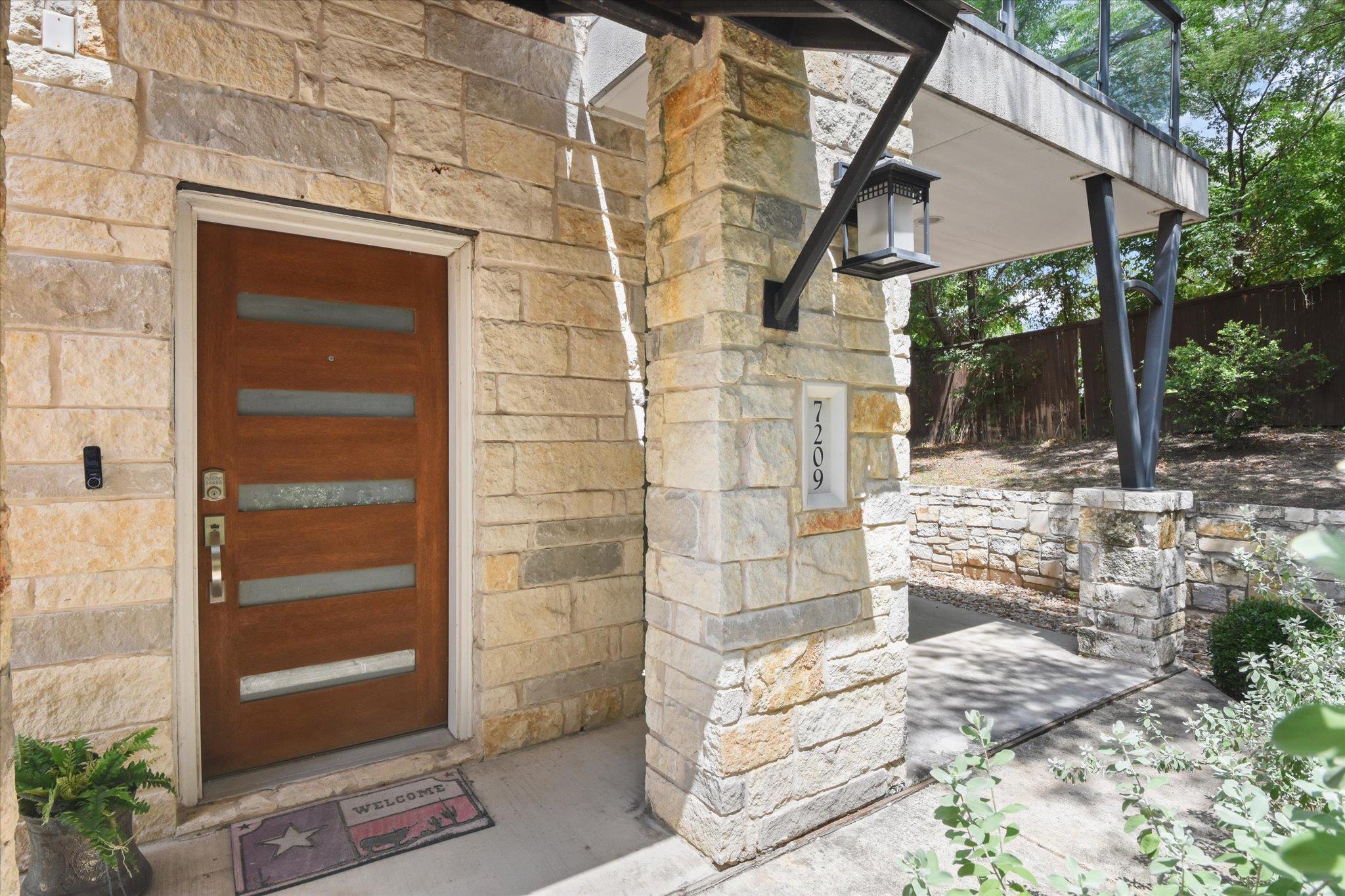 7209 Bassett Court Austin TX 78741