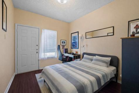 915 W 22nd 1/2 Street Austin TX 78705