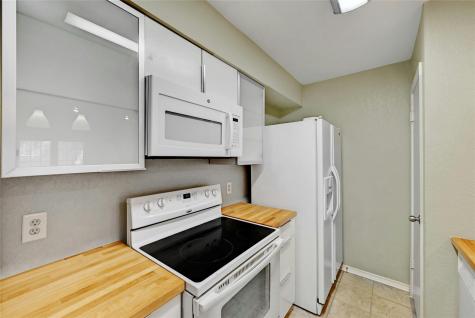 1202 Thorpe Lane San Marcos TX 78666