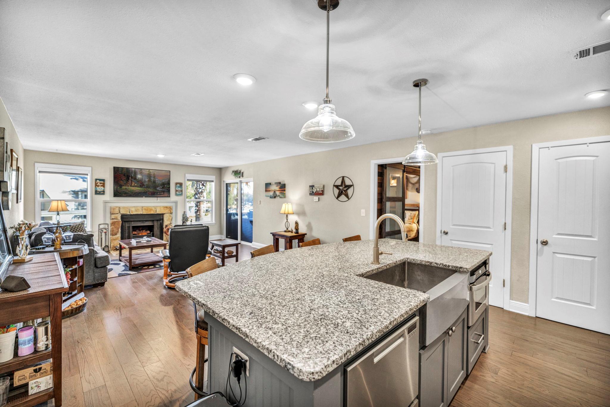 604 Highcrest Drive Granite Shoals TX 78654