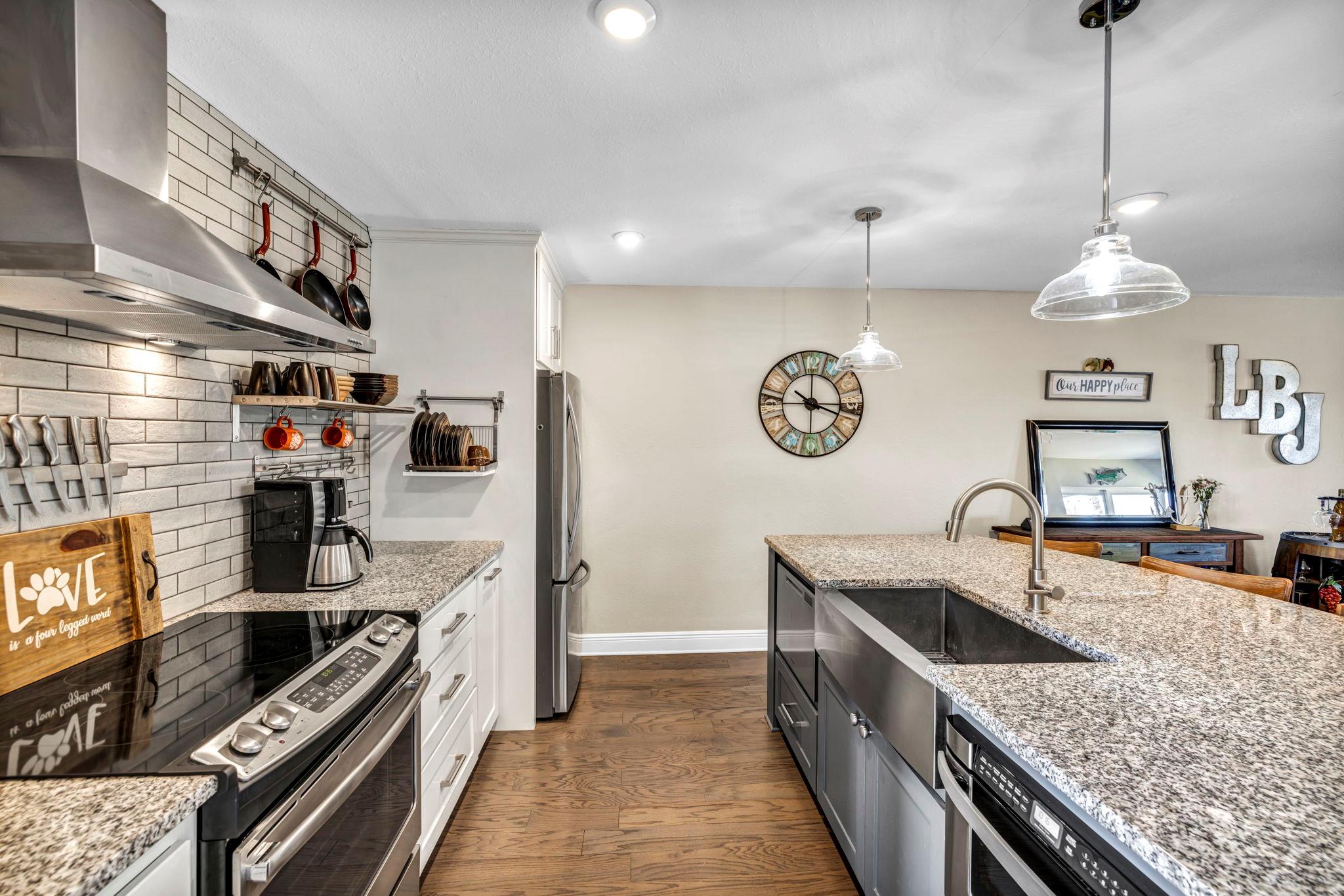 604 Highcrest Drive Granite Shoals TX 78654
