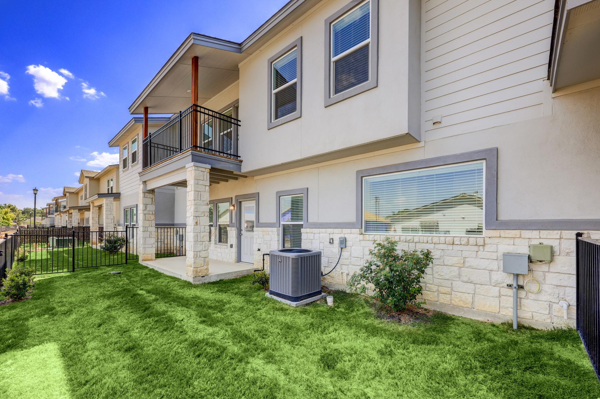 2105 Tiger Trail Round Rock TX 78665