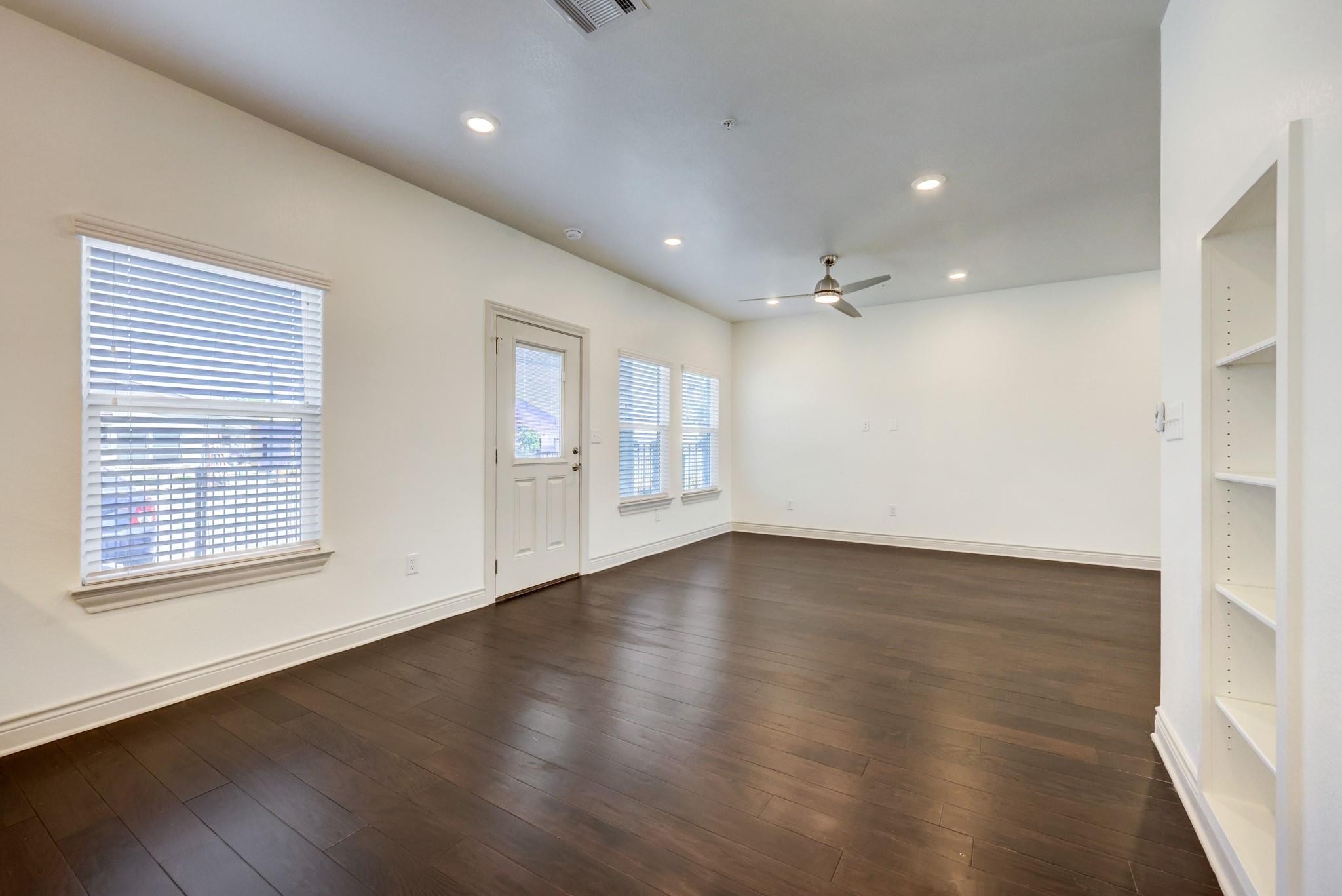 2105 Tiger Trail Round Rock TX 78665