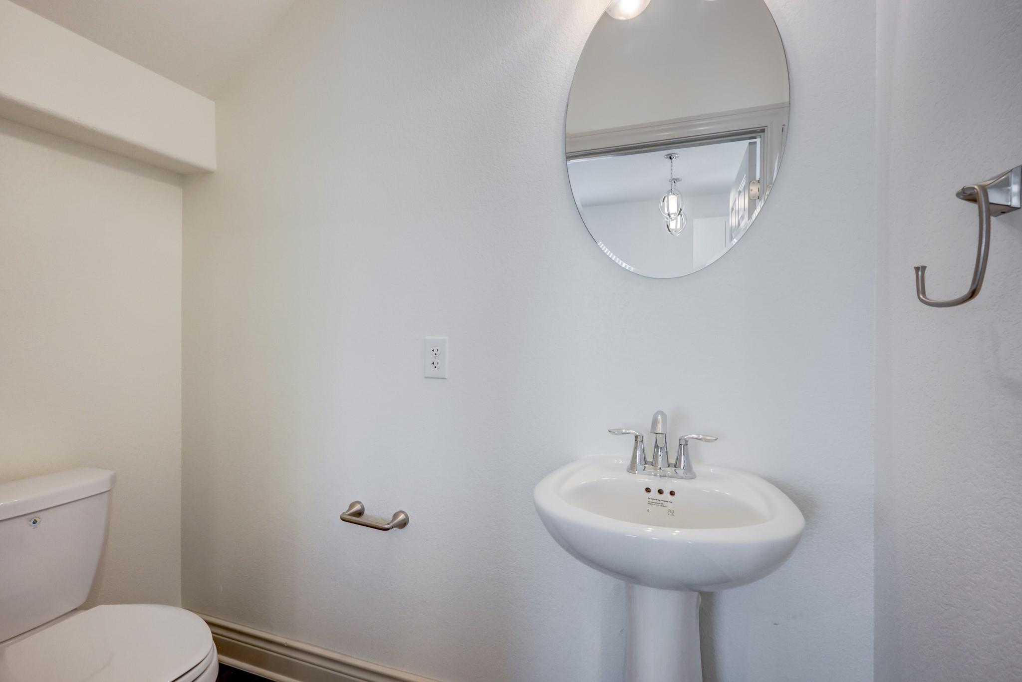 2105 Tiger Trail Round Rock TX 78665