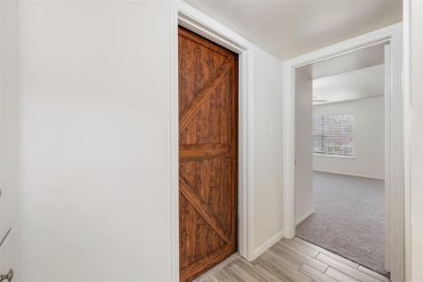6107 Bullard Drive Austin TX 78757