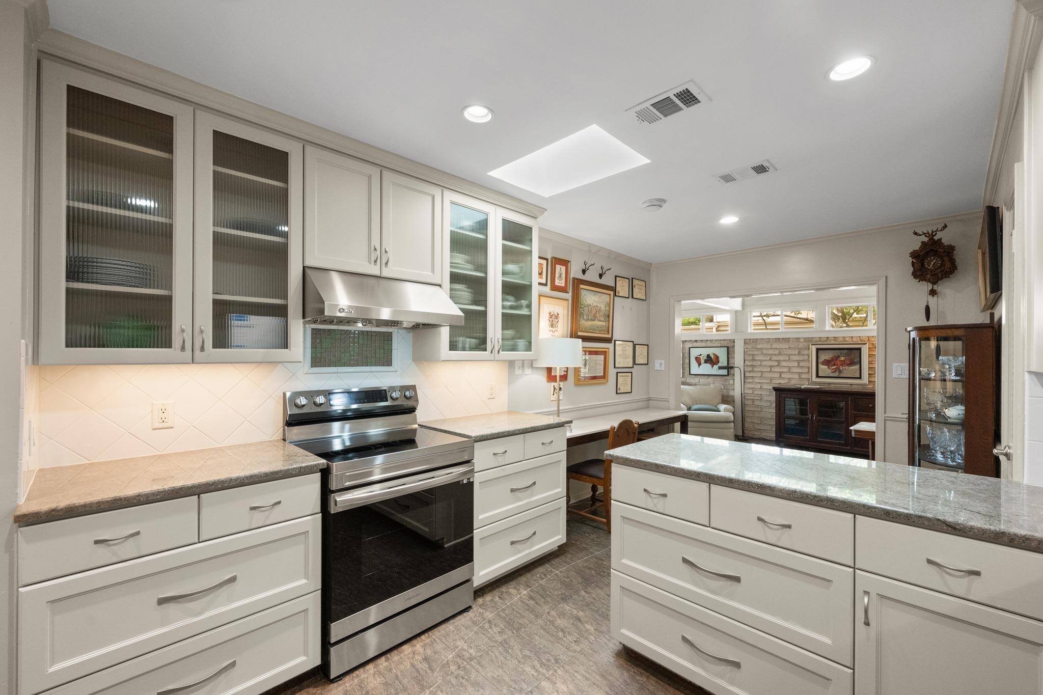 8107 Middle Court Austin TX 78759