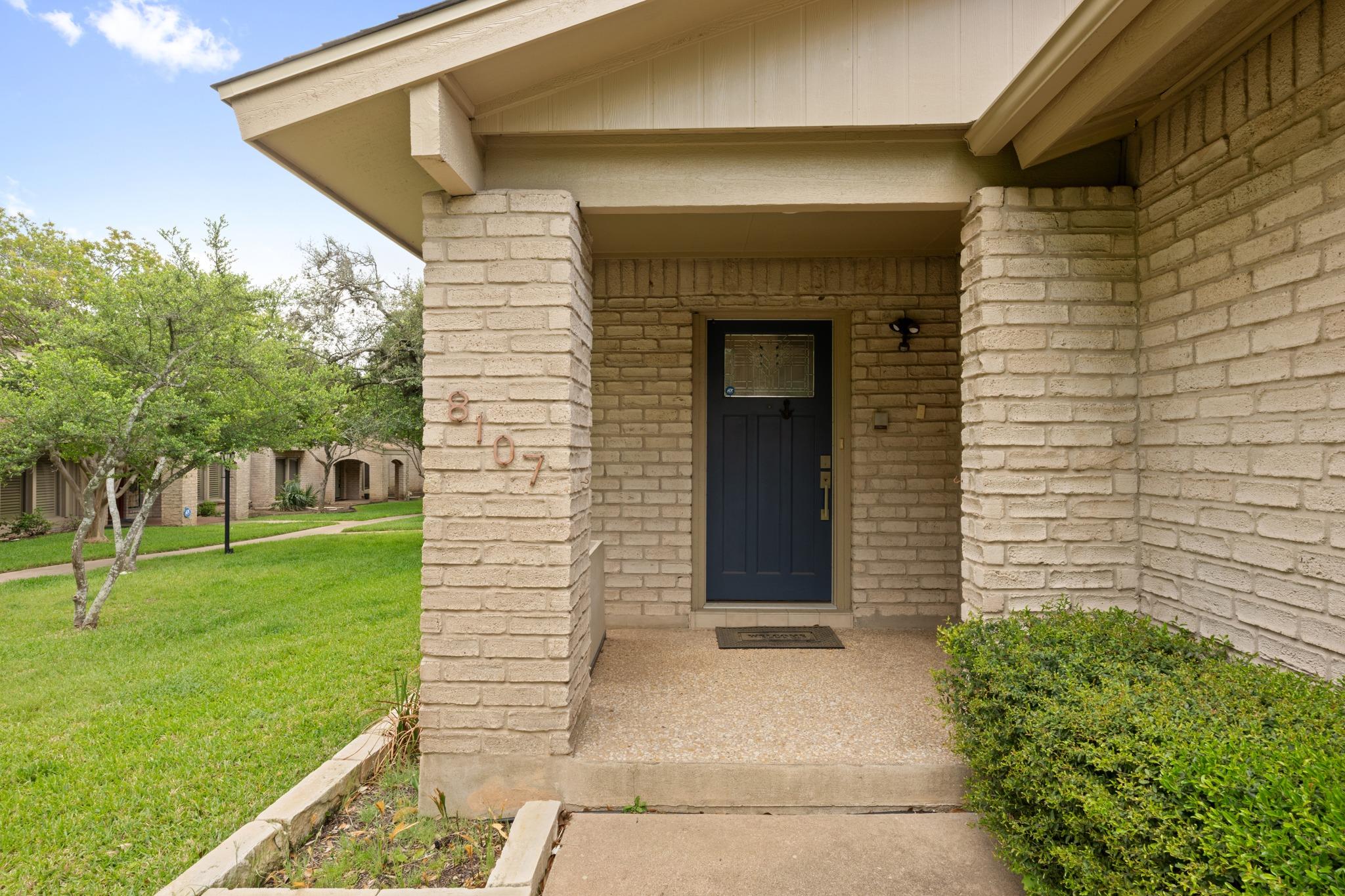 8107 Middle Court Austin TX 78759