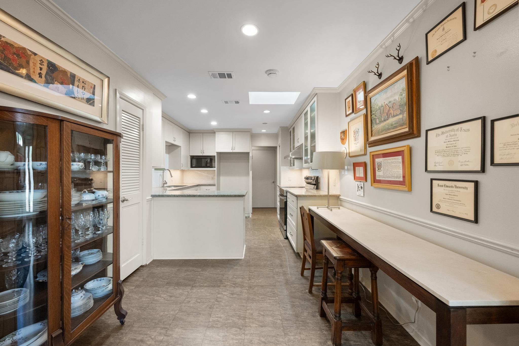 8107 Middle Court Austin TX 78759